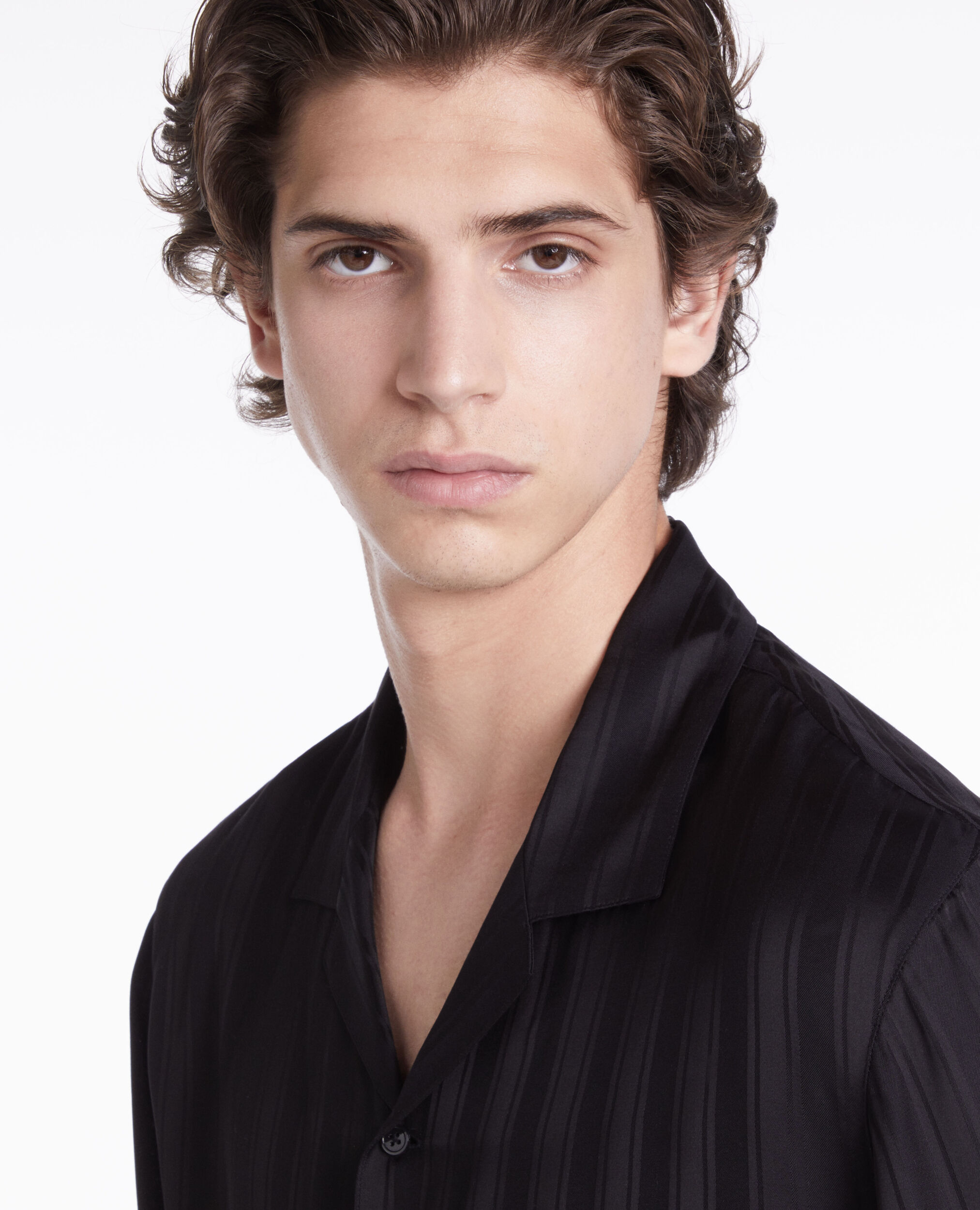 Chemise jacquard noire à rayures
