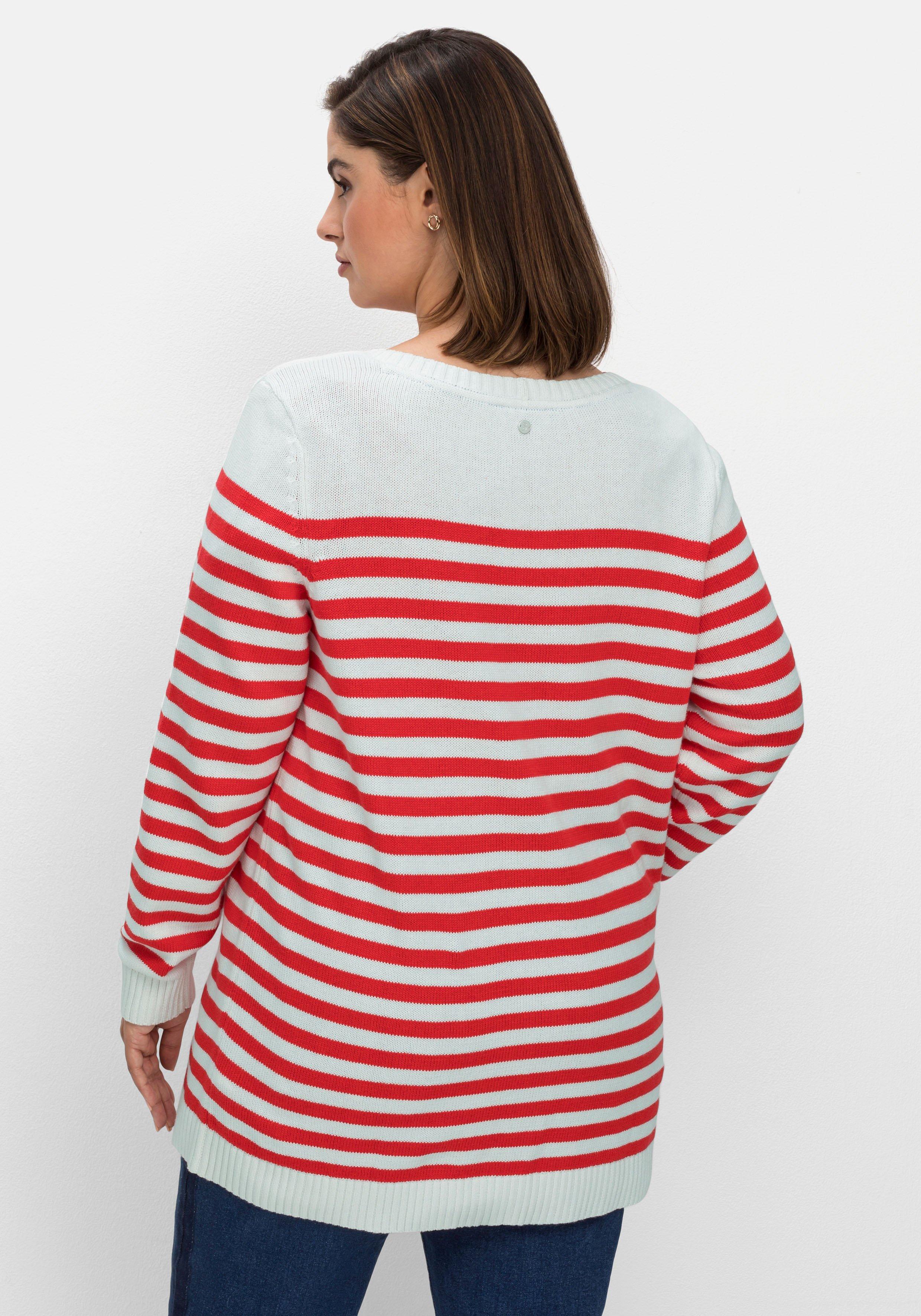 Geringelte Strickjacke mit Knopfleiste