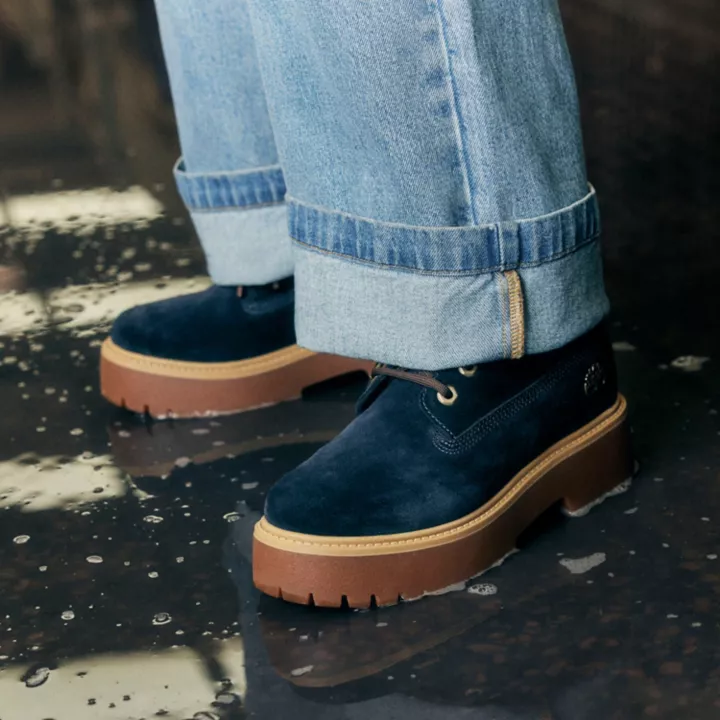 Timberland C.F. Stead Indigo Suede Stone Street 6-Inch Boot pour femme en bleu foncé