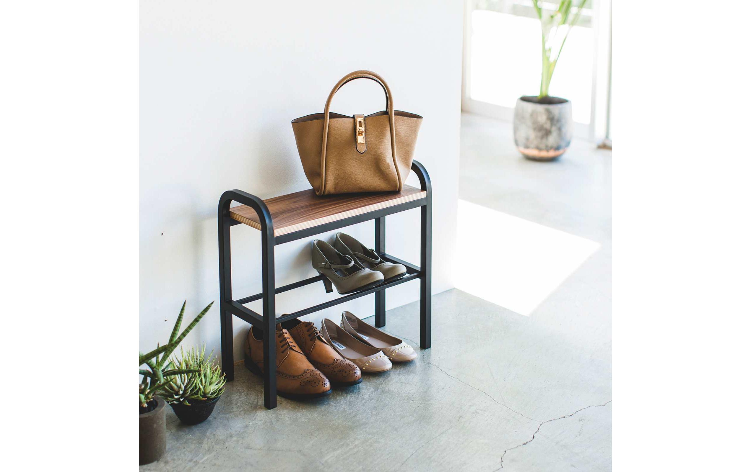 Schuhregal Tower 48 x 46 cm, Schwarz<br>Schuhorganizer mit Holzablage
