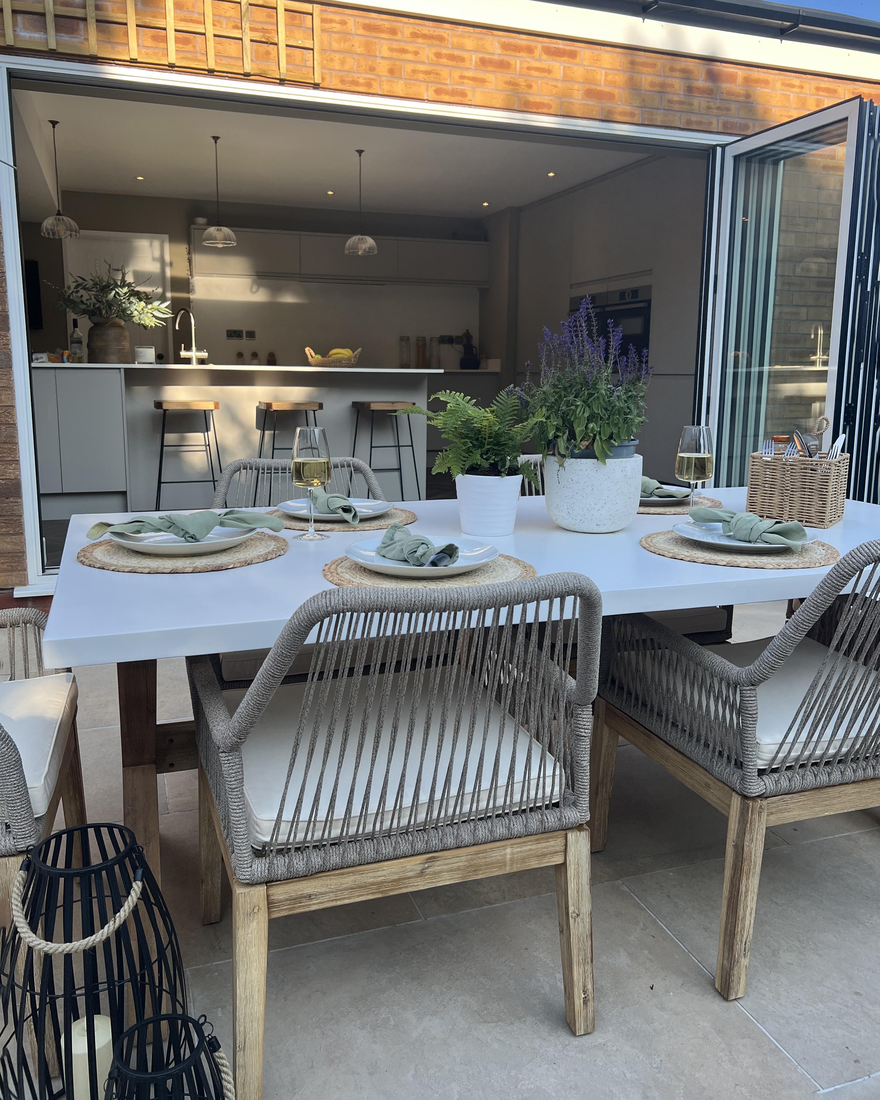 Tuinset 6-zits OLBIA met kussens Beton Beige