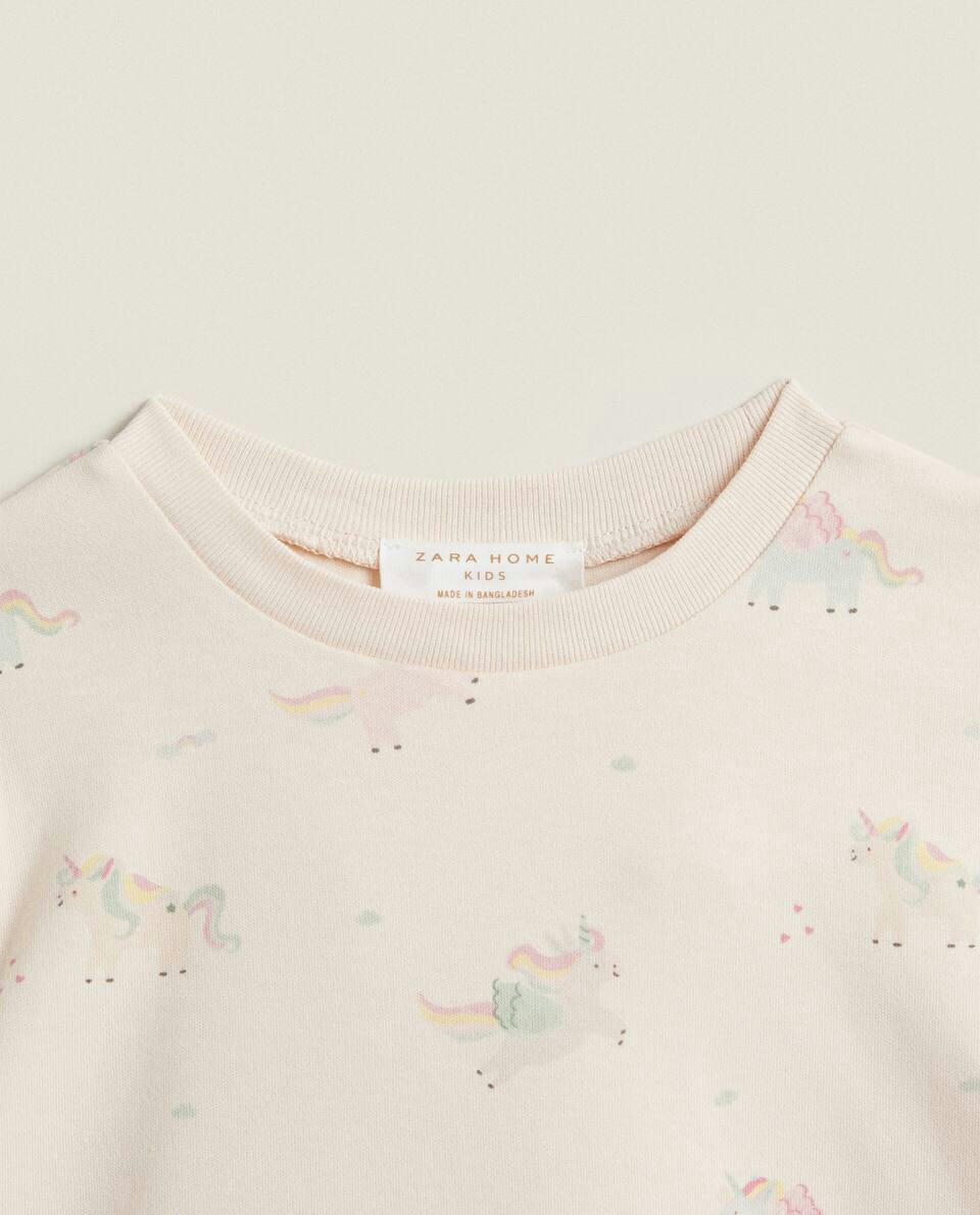 Conjunto de pijama infantil unicórnio