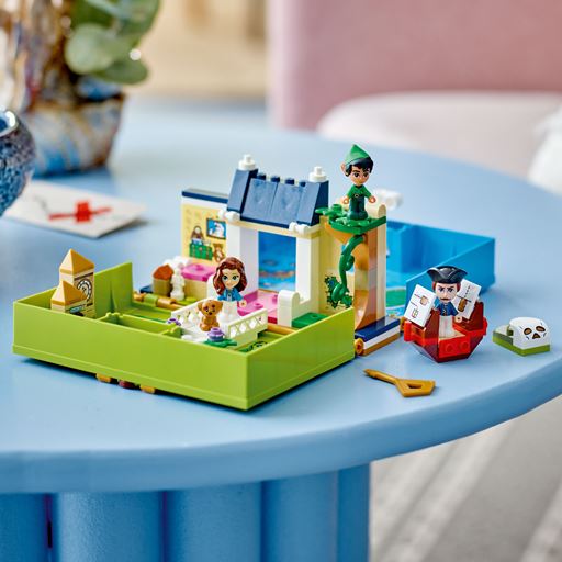 LEGO Disney Peter Pan Og Wendys Bog-eventyr - 43220