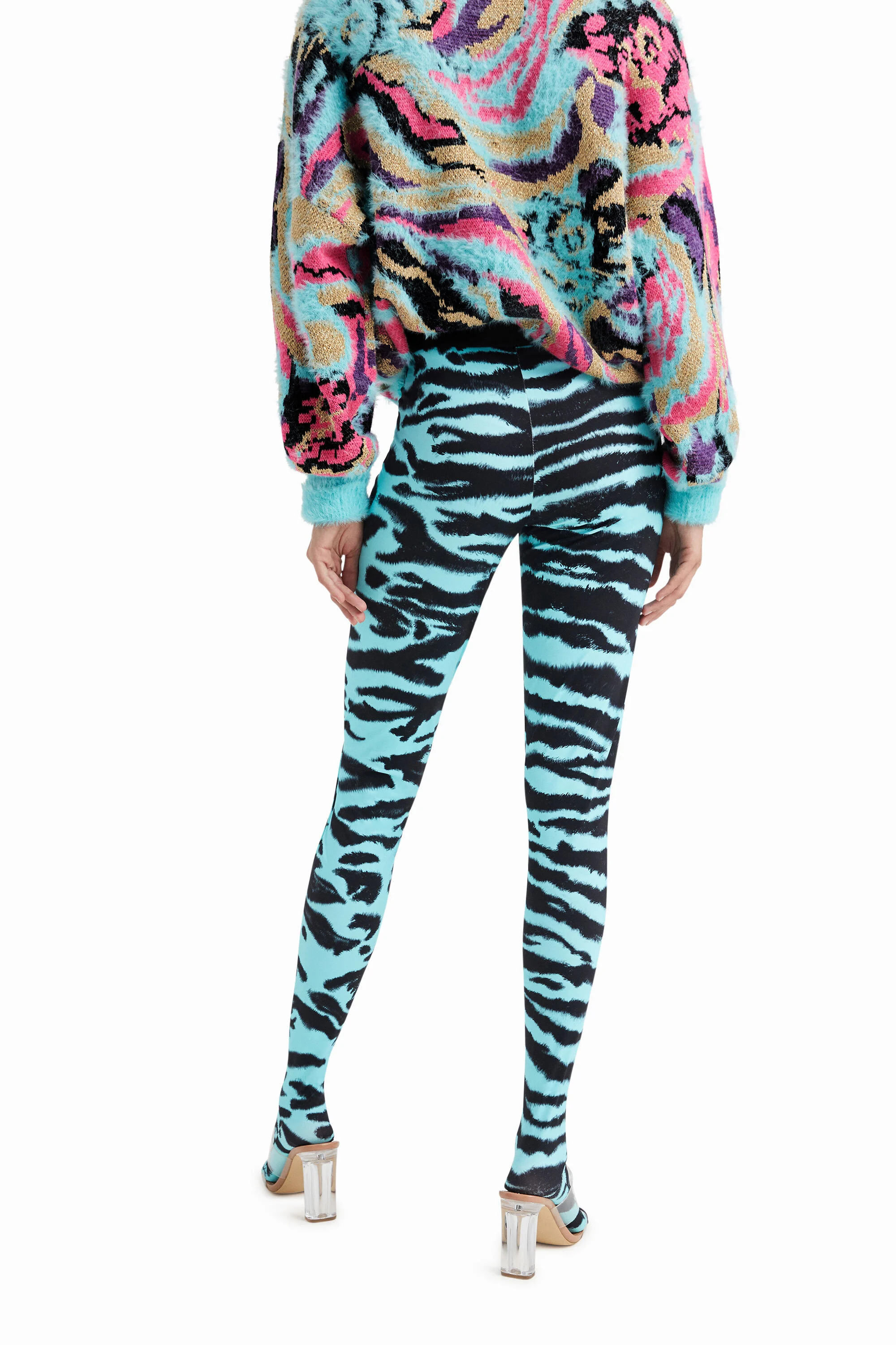 Legging justa com estampa animal