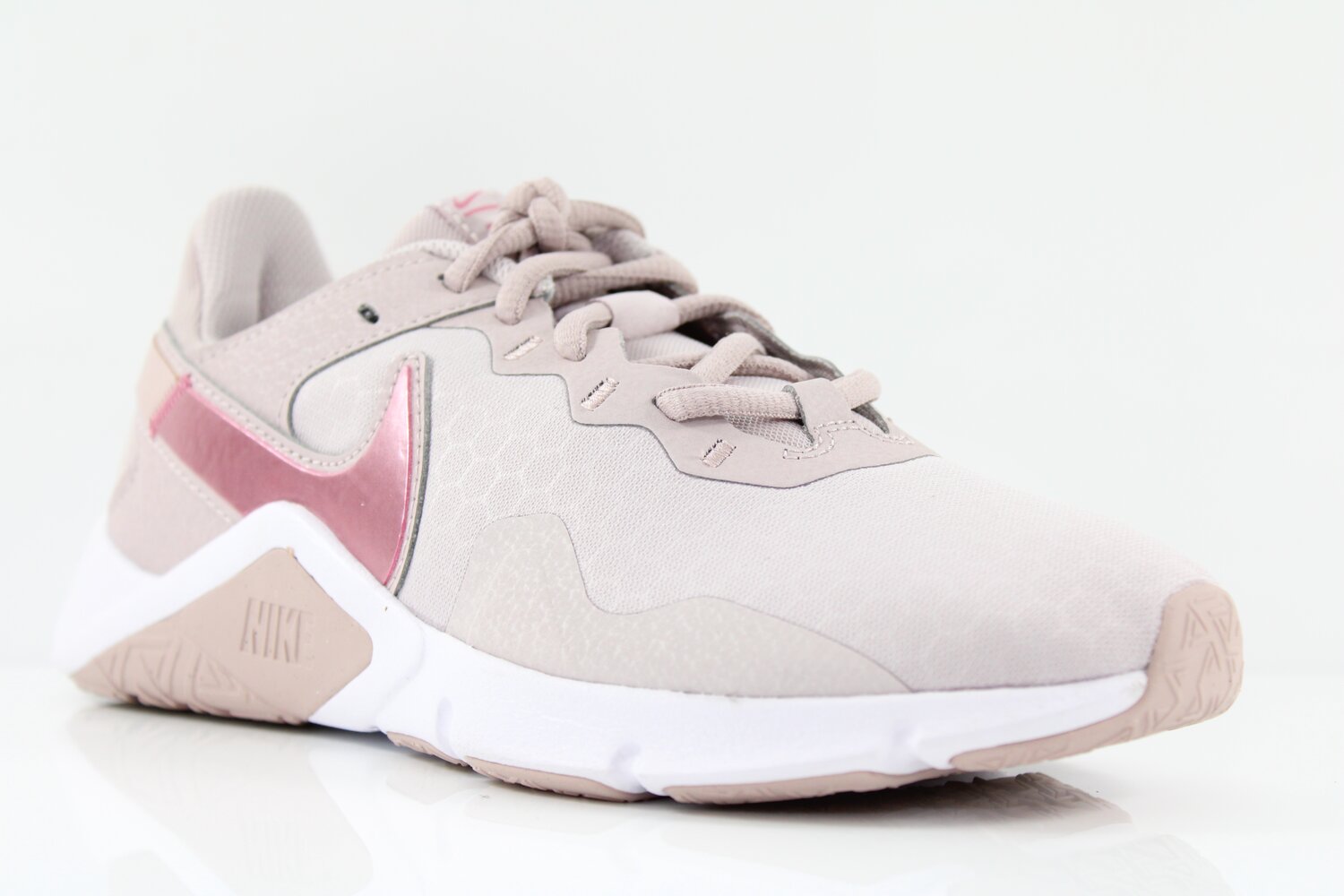 Nike Legend essential 2