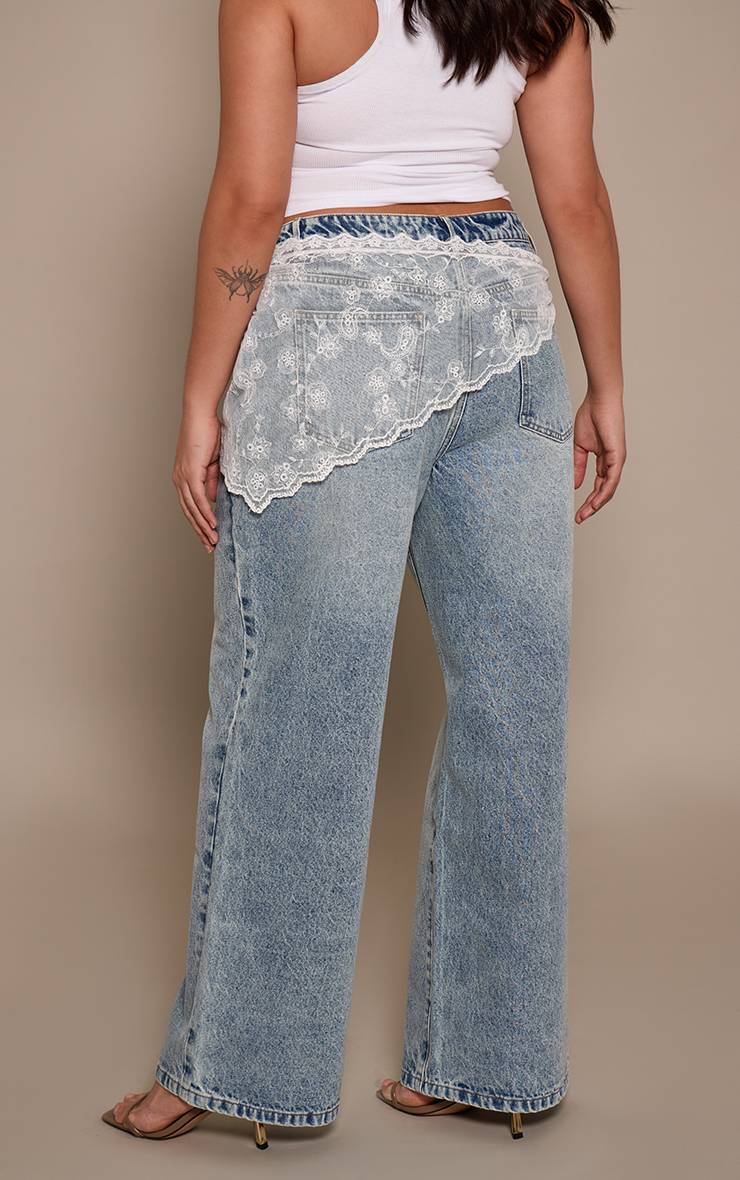 Mid Blue Wash Jean Large À Détail De Panneau Broderie Anglaise Grande Taille