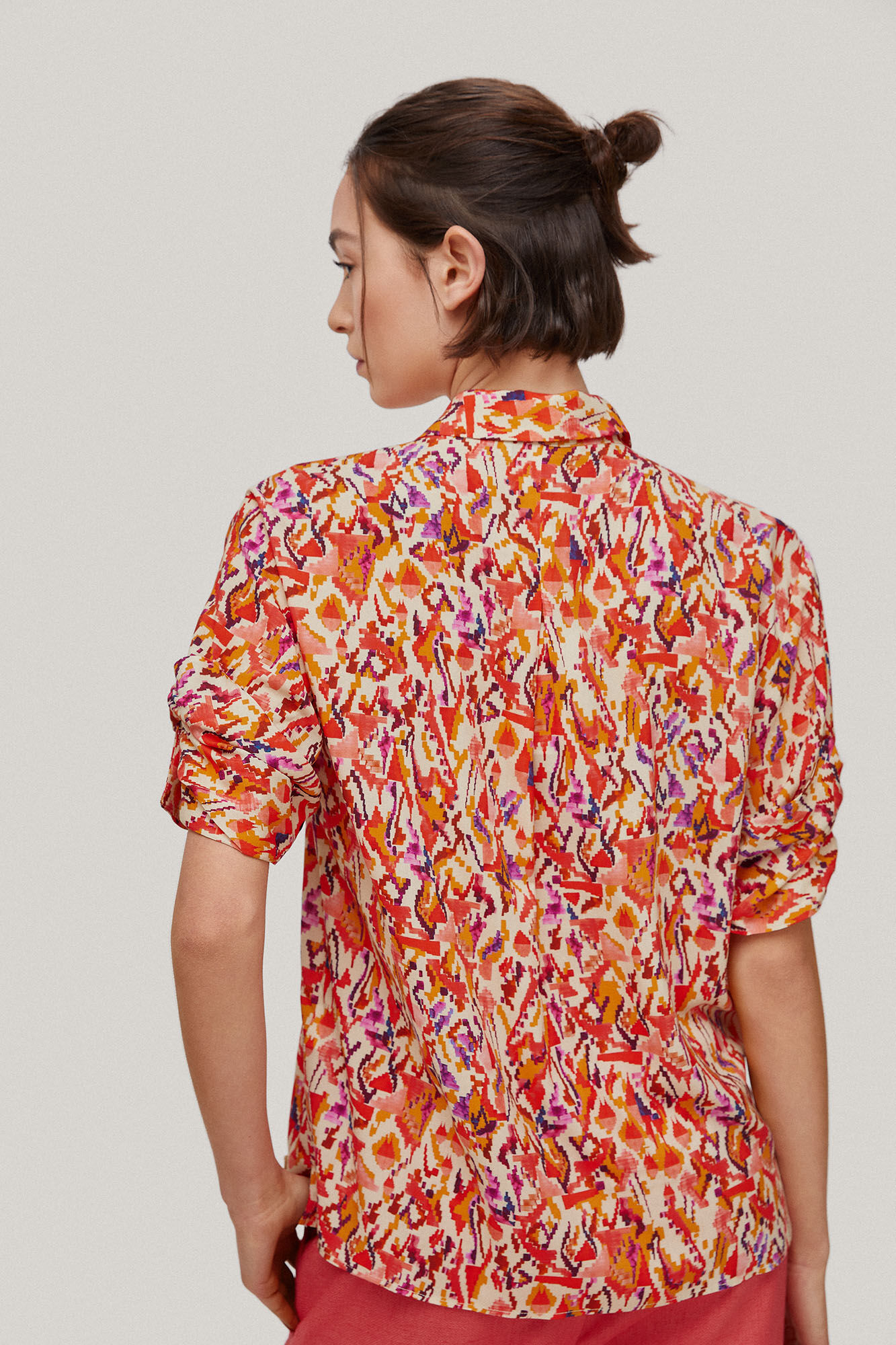 Blusa estampada com detalhe no punho - Laranja