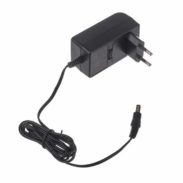 Behringer Poly D