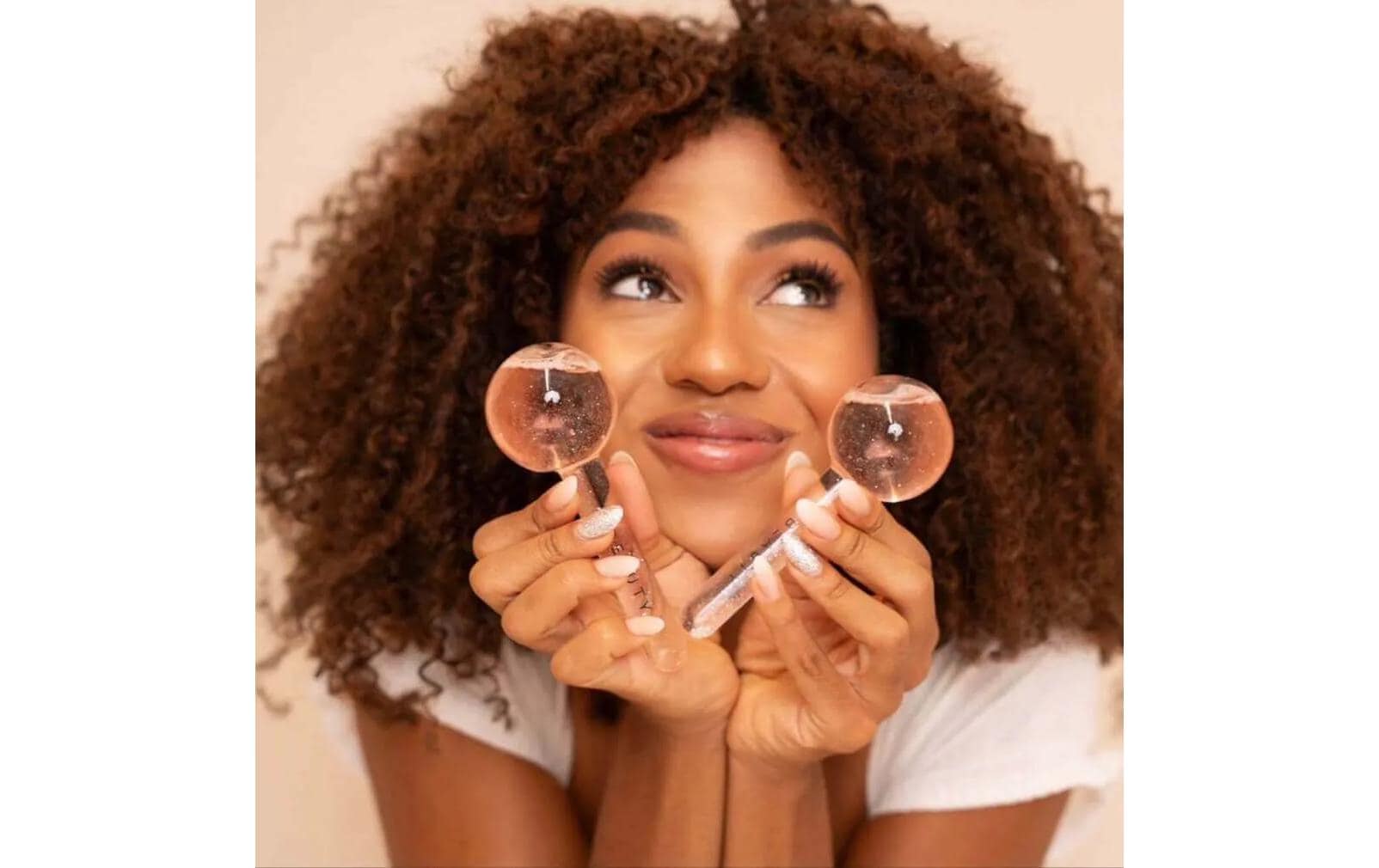 Ice Globes SetInnovatives Massage-Tool aus hochwertigem Glas