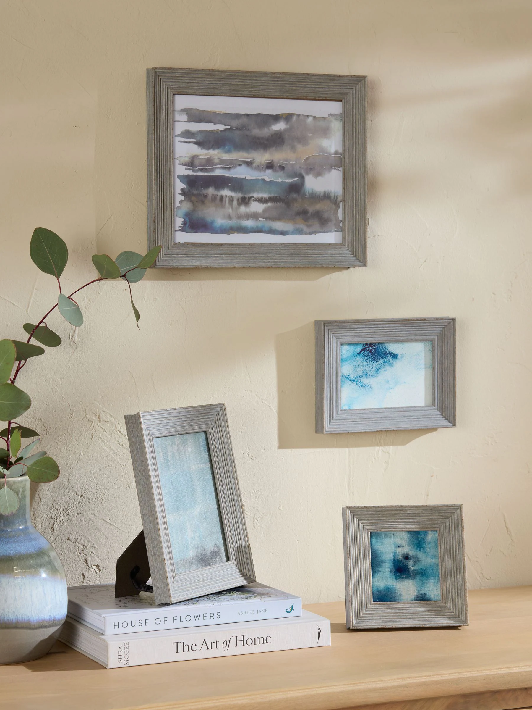 Set of 2 Distressed Wood Effect Photo Frames