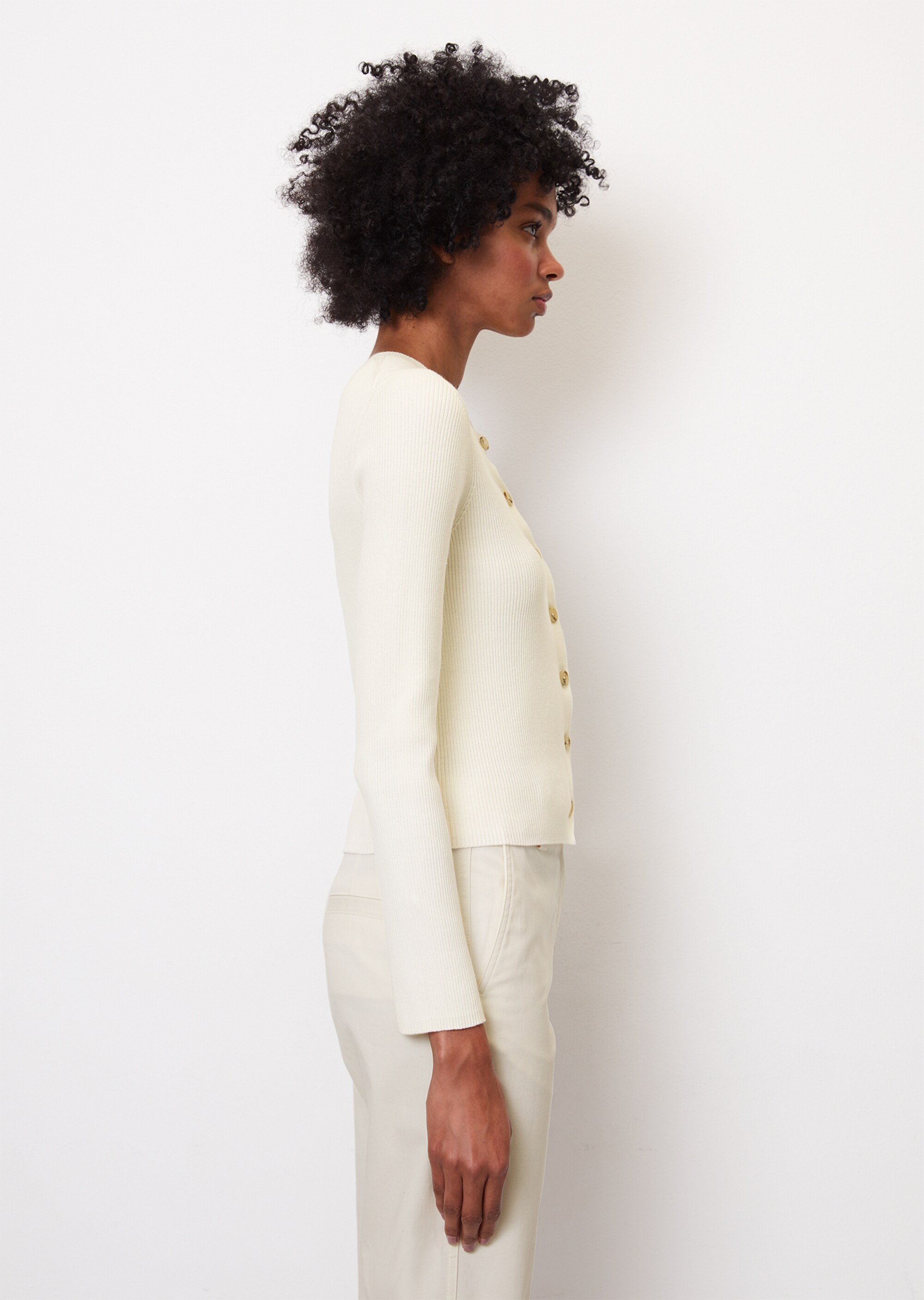 Rippstrick-Rundhals-Cardigan aus Organic Cotton-Garn