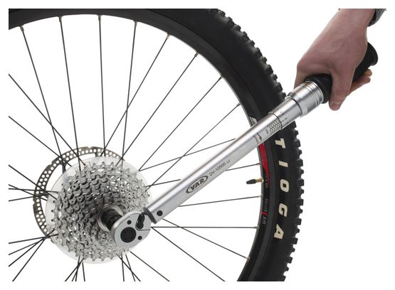 Clé Dynamométrique Réversible VAR 20-100 Nm Carré 3/8''