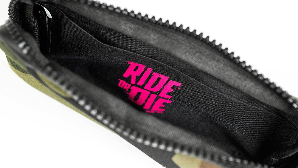 Muc-Off Essentials Case Werkzeugtasche kaufen | Bike-Discount