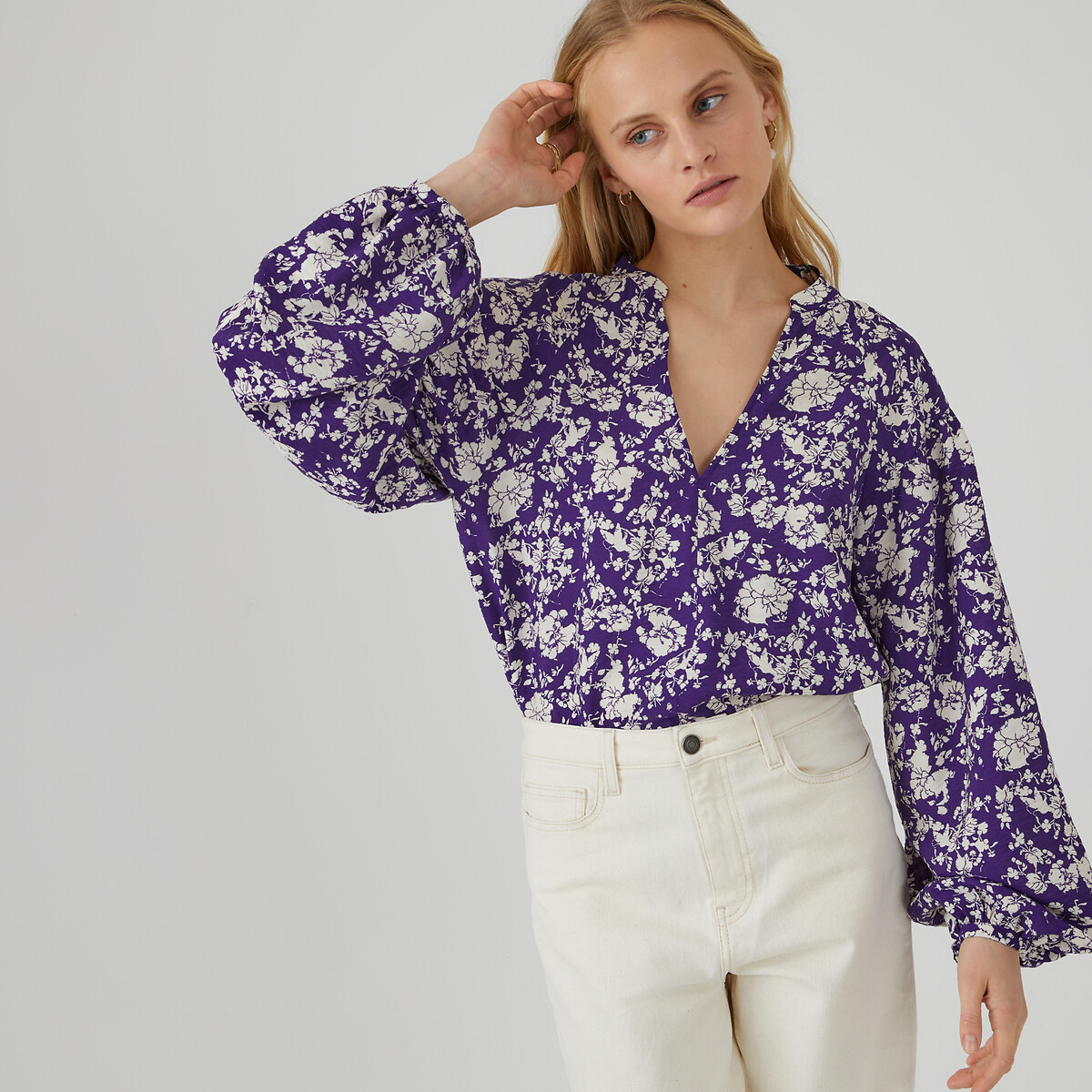COLEÇÃO LA REDOUTE<br>Blusa solta com decote em V e mangas compridas