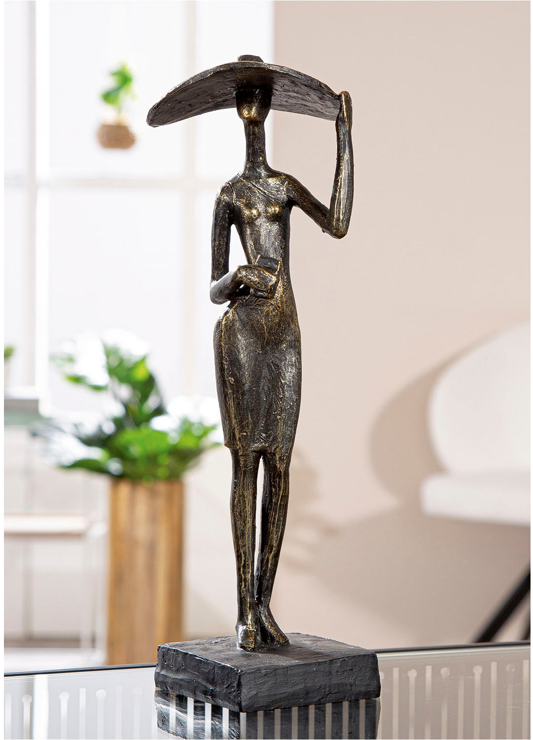 Casablanca by Gilde Dekofigur »Skulptur Frau Lady mit Hut bronzefarben H. 33 cm«