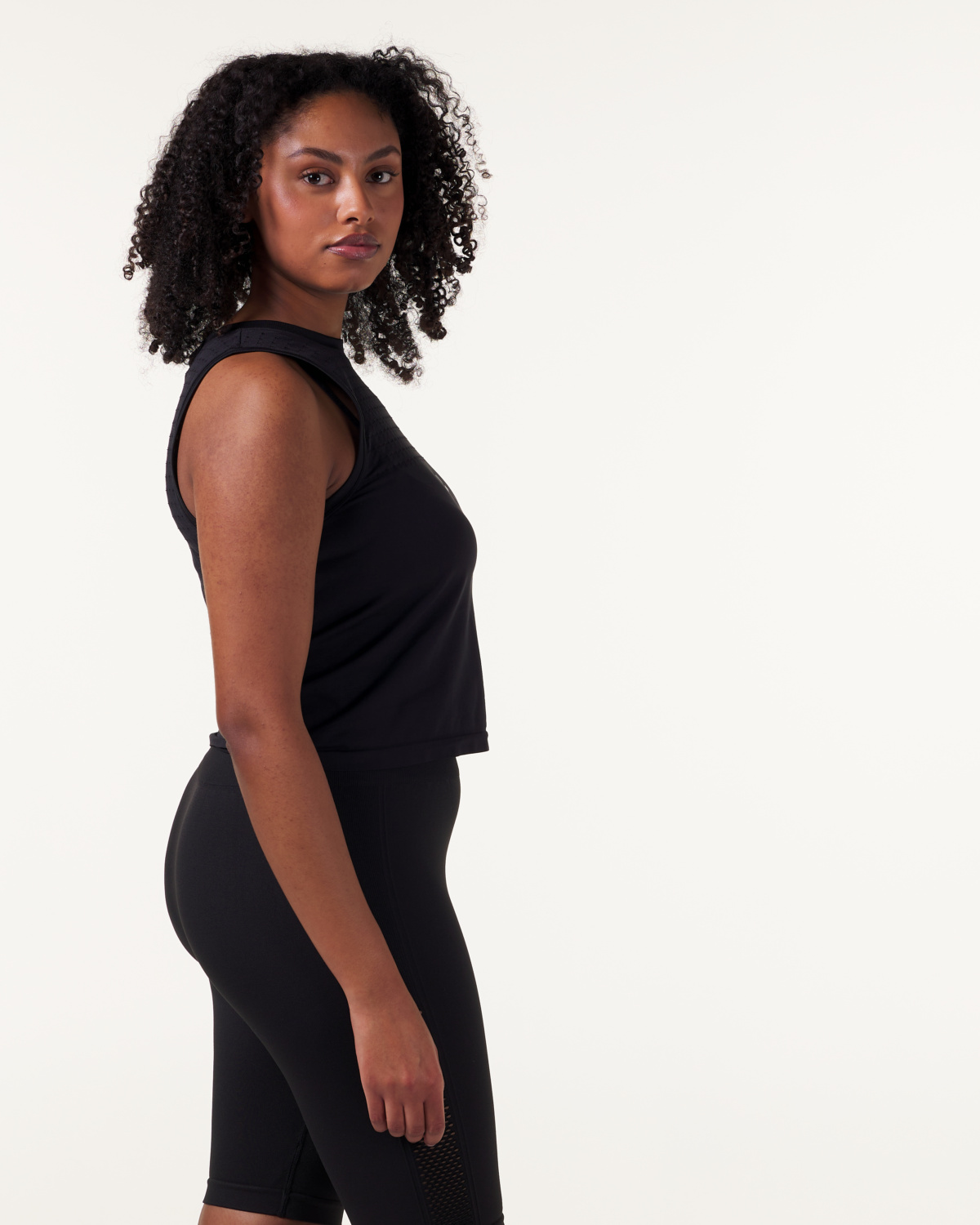 LEVITY Eclipse Mesh Seamless Vest Black