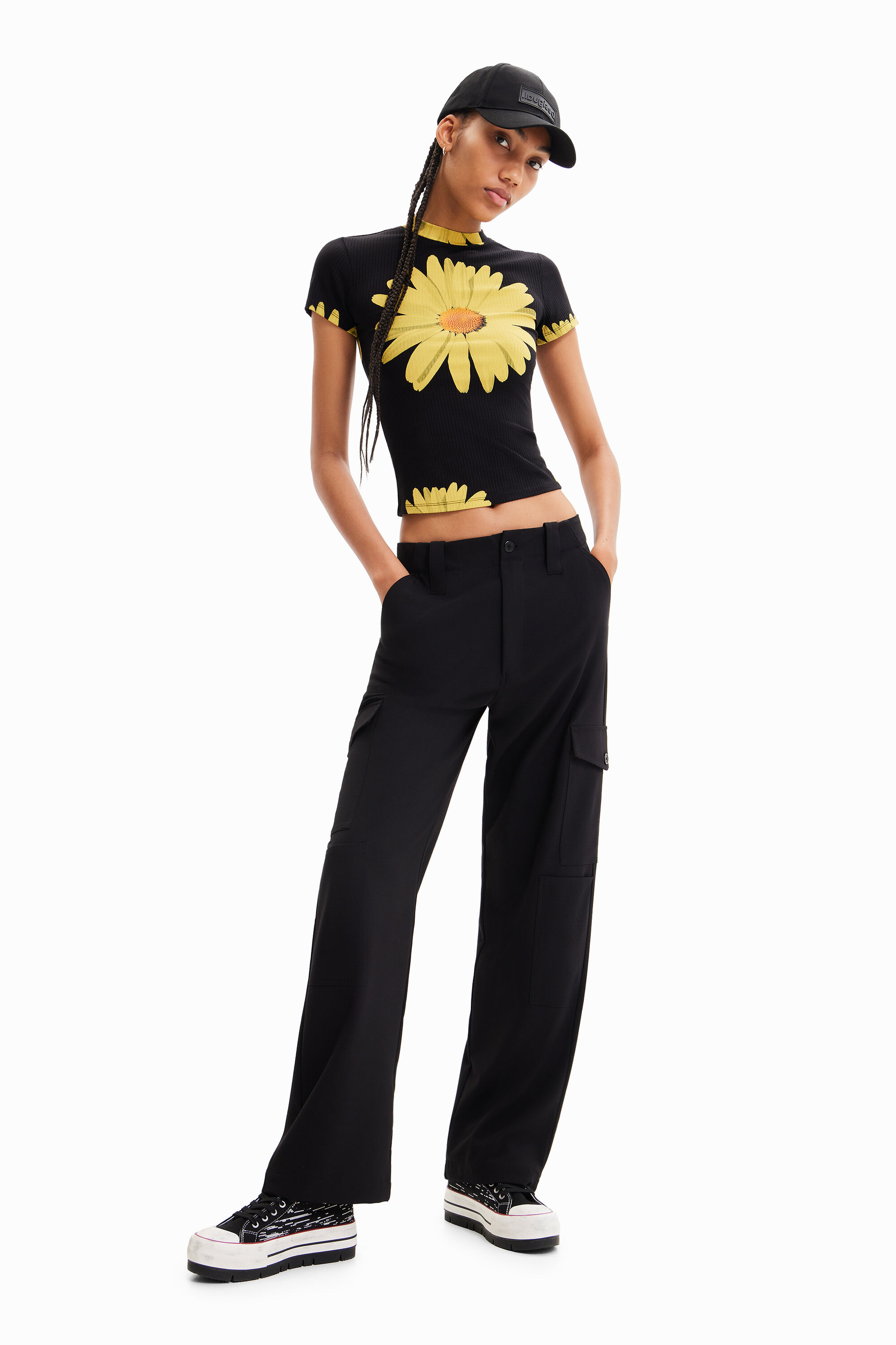 Calça cargo fluido