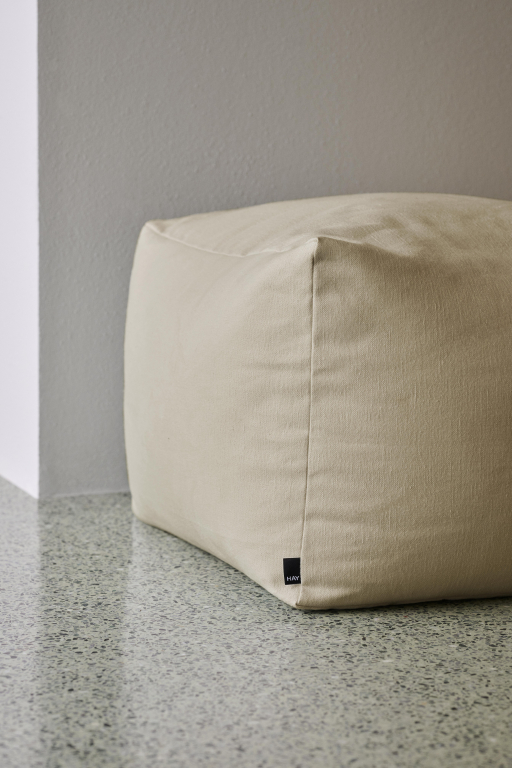 Hay Pouf poef planar light grey