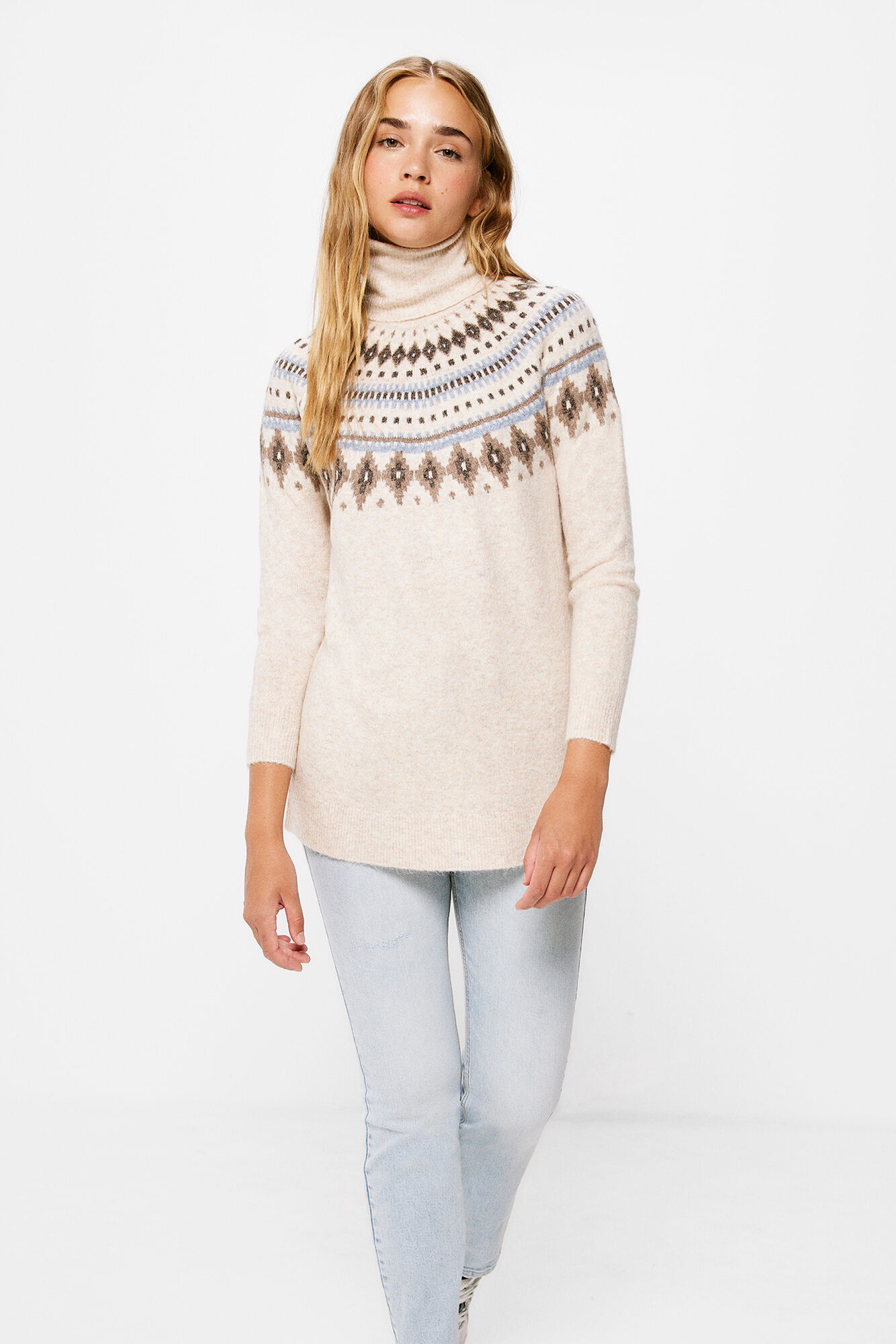 Bordas longas em jacquard de malha