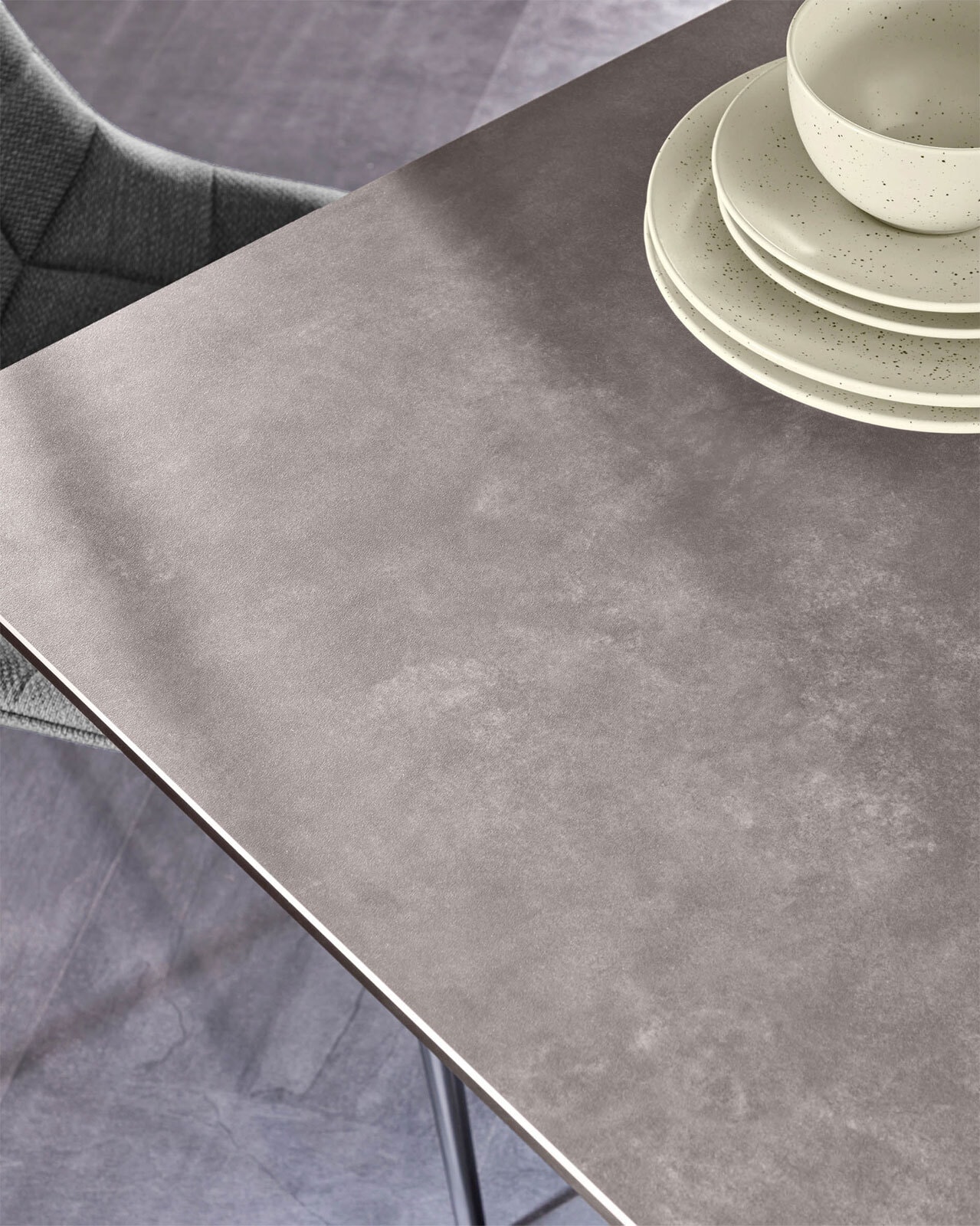 Kave Home Esstisch ATMINDA 160-210 x 90 cm schwarz /Keramik