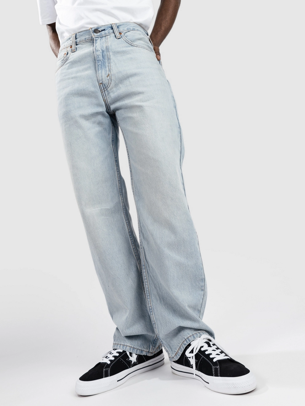 Levi's 565 Loose Straight Jeans falling out