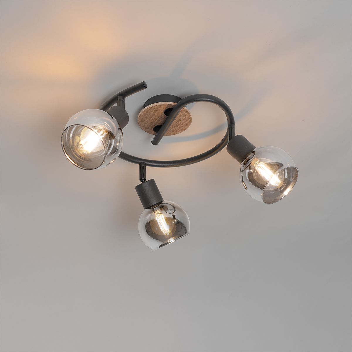 Plafondlamp zwart 44,5 cm met smoke glas en hout 3-lichts - Vidro