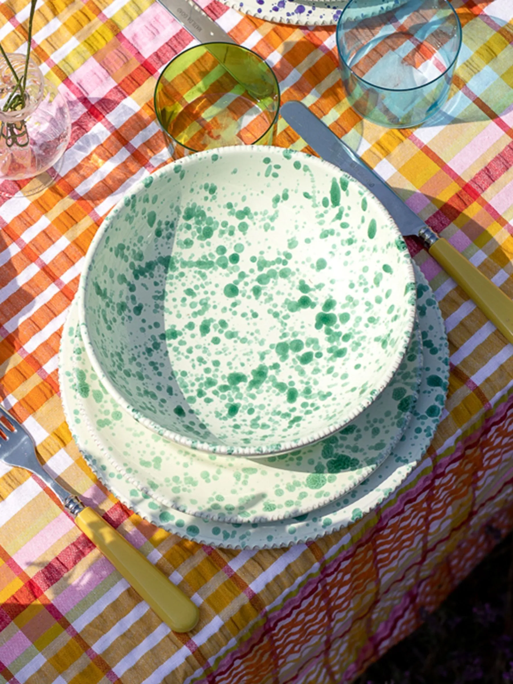 Hot Pottery 12 Piece Splatter Signature Dinner Set