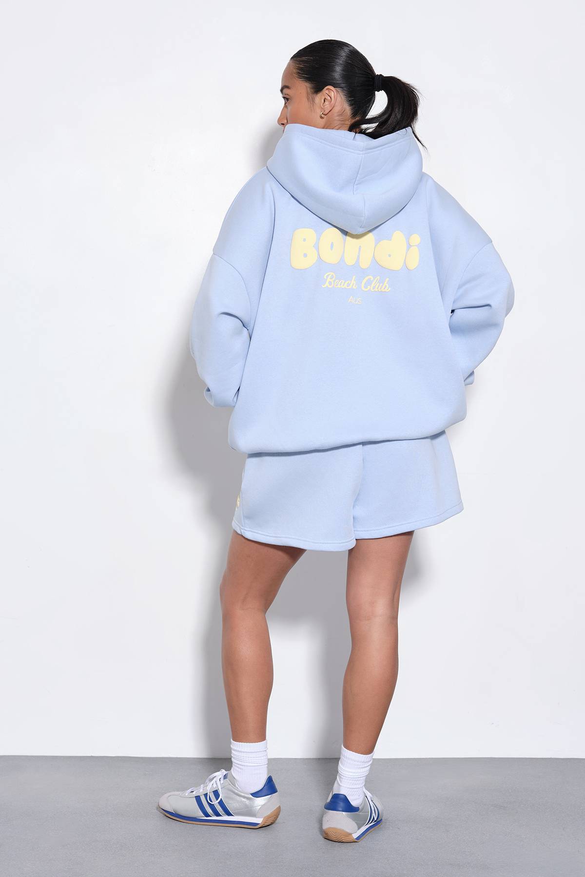 boohoo Short Molleton Bondi Imprimé Relief