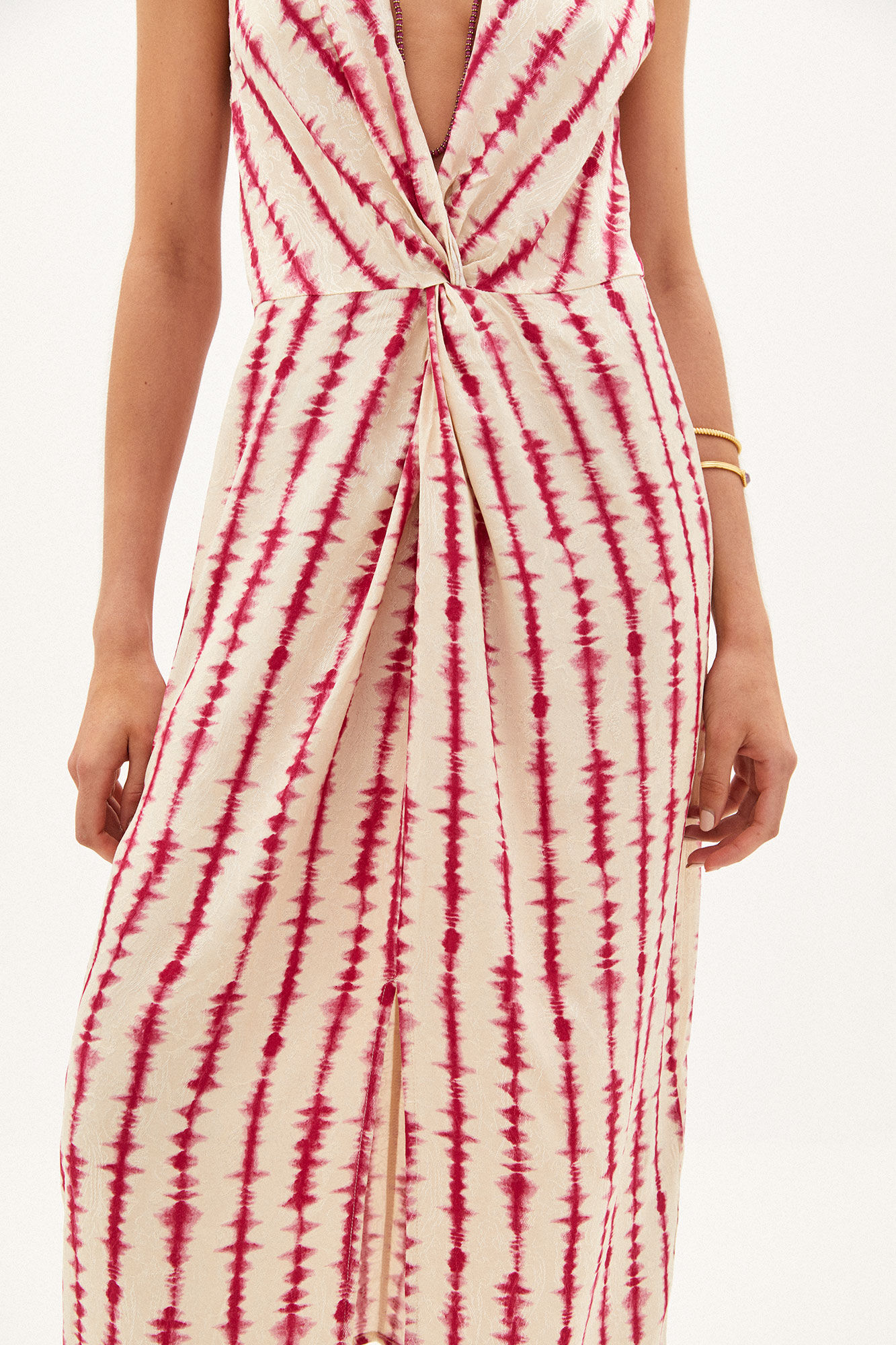 Mariela. Vestido midi estampado - Vários