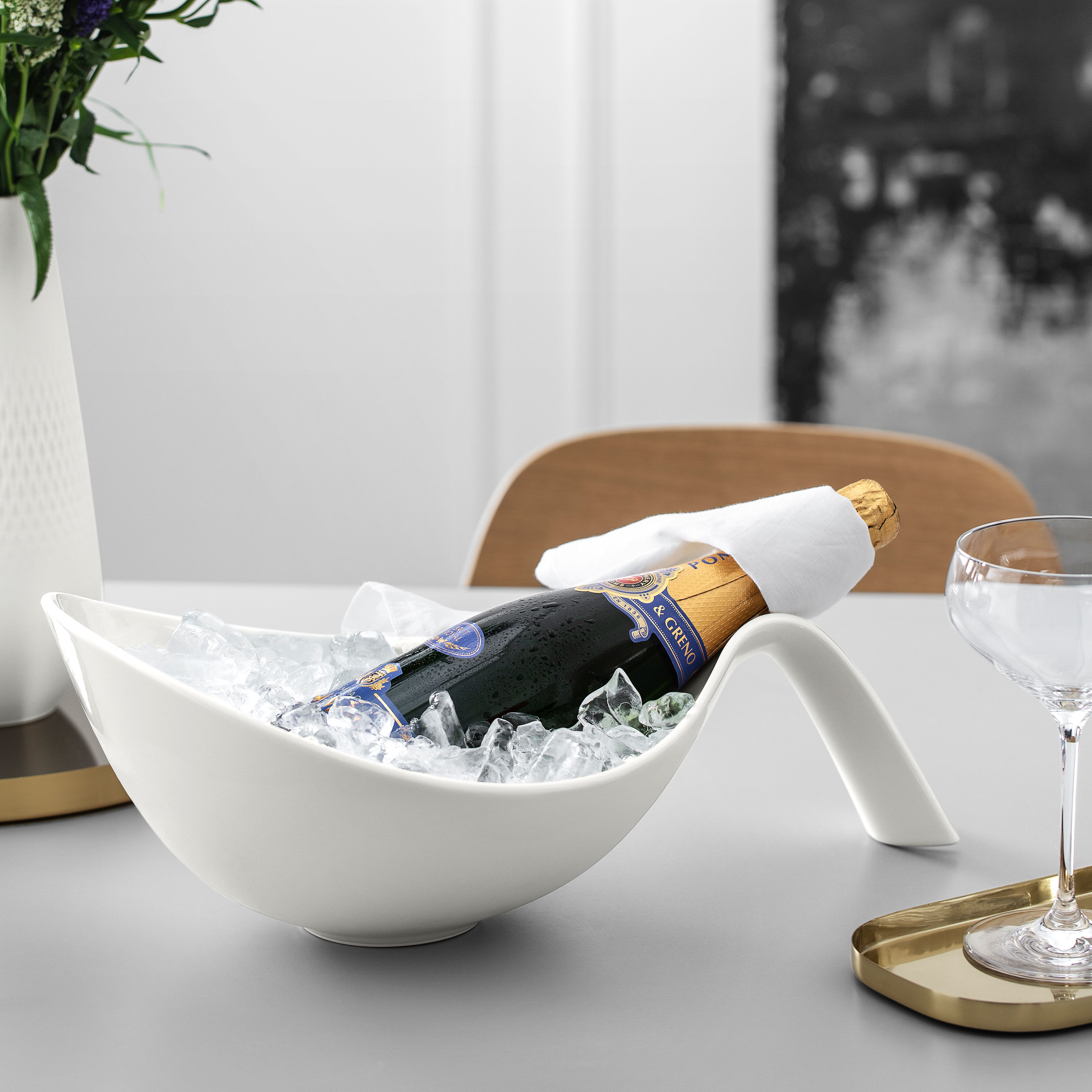 Flow Tureen White, 47.4 oz, Premium Porcelain