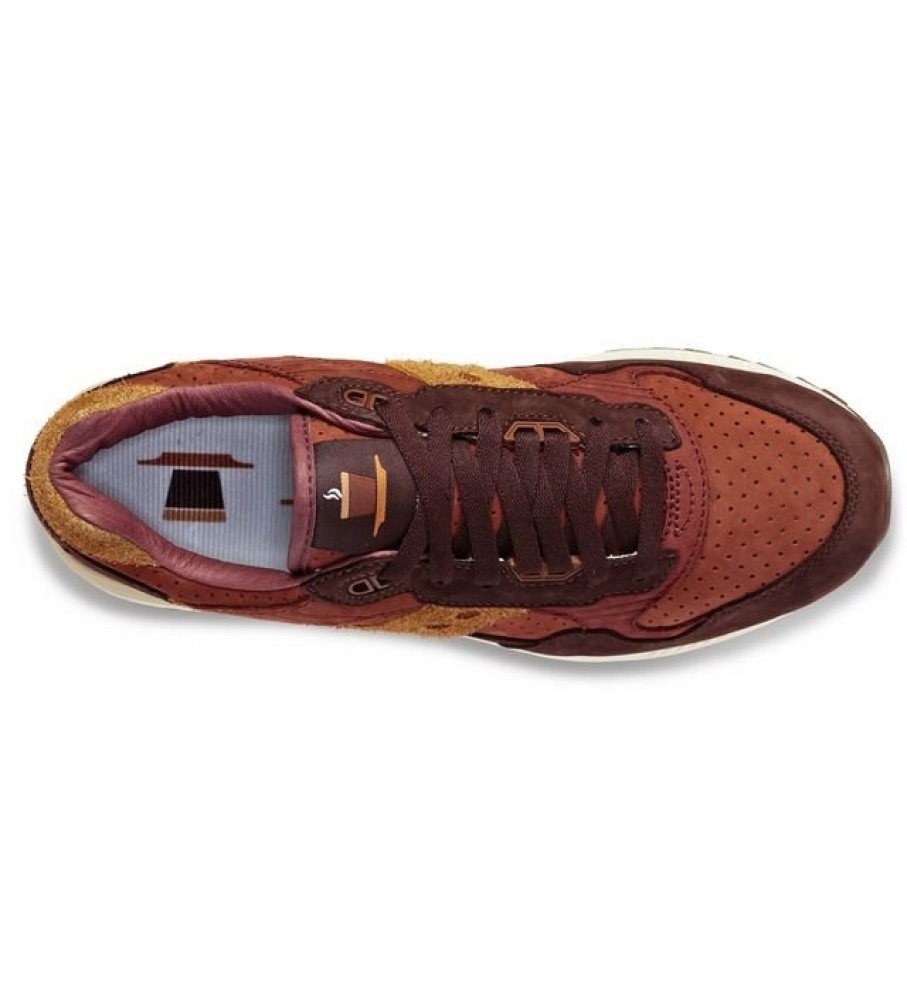 Tênis Saucony Shadow 5000 em couro marrom