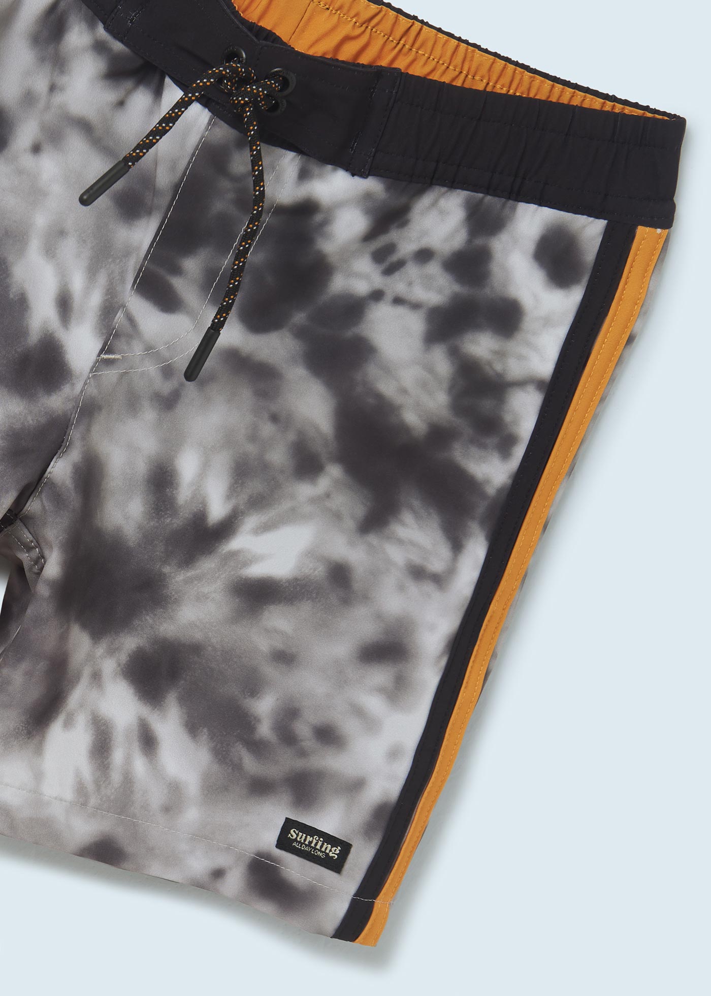 Fato de banho tie-dye para meninos