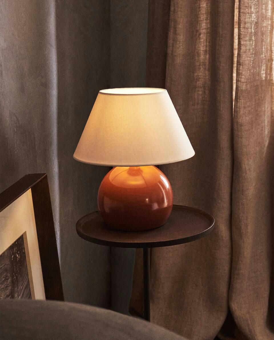 LUMINÁRIA NA COR TERRACOTA