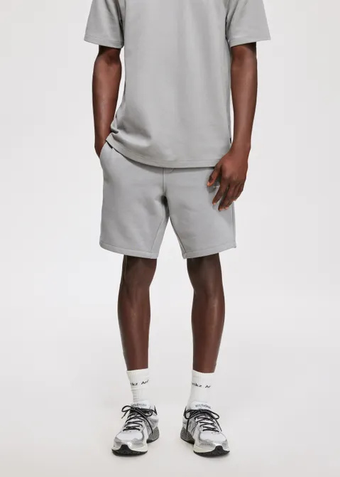 Korte broek met logo grijs (GRS.M)