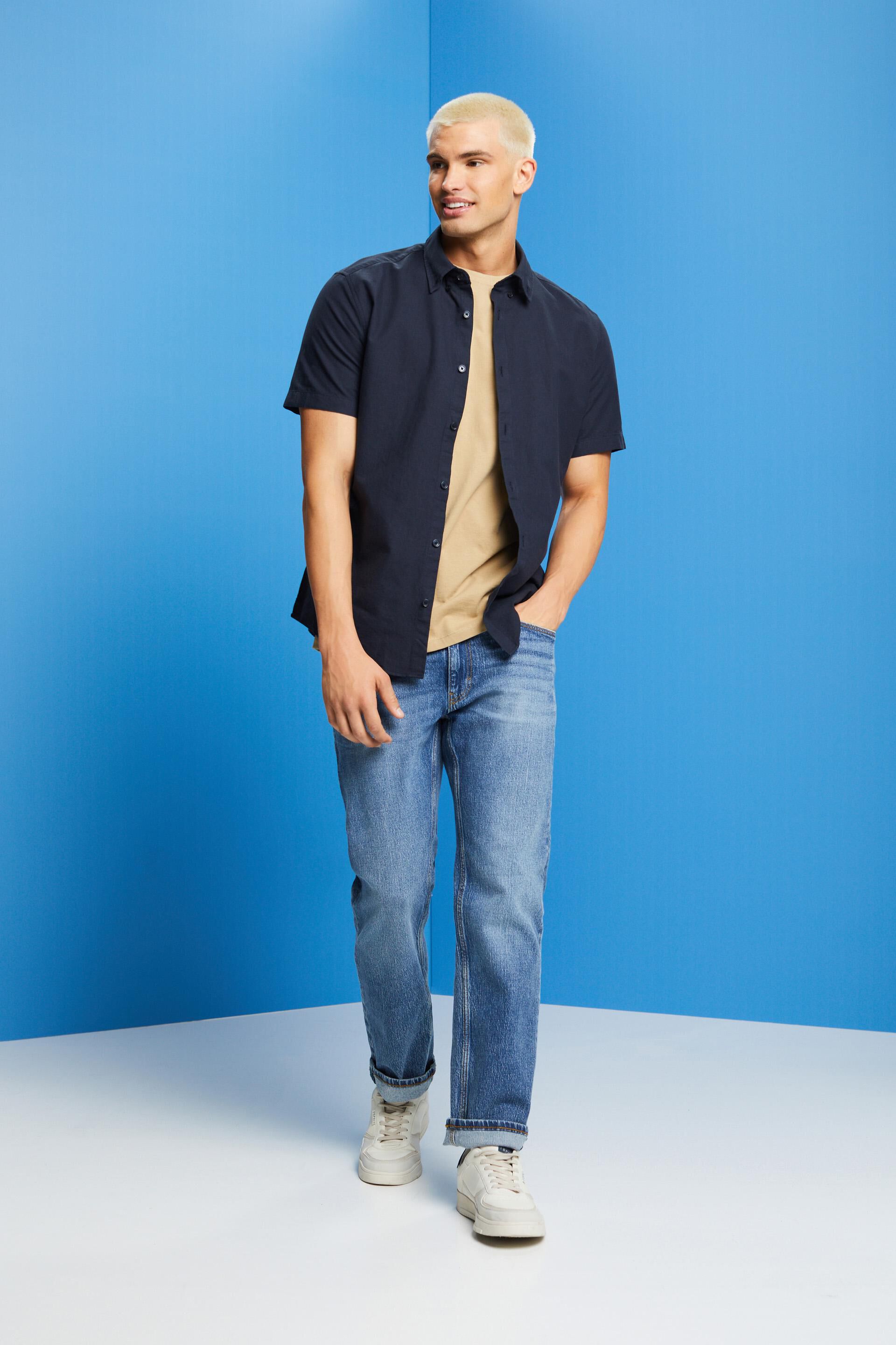 Chemise à col boutonné