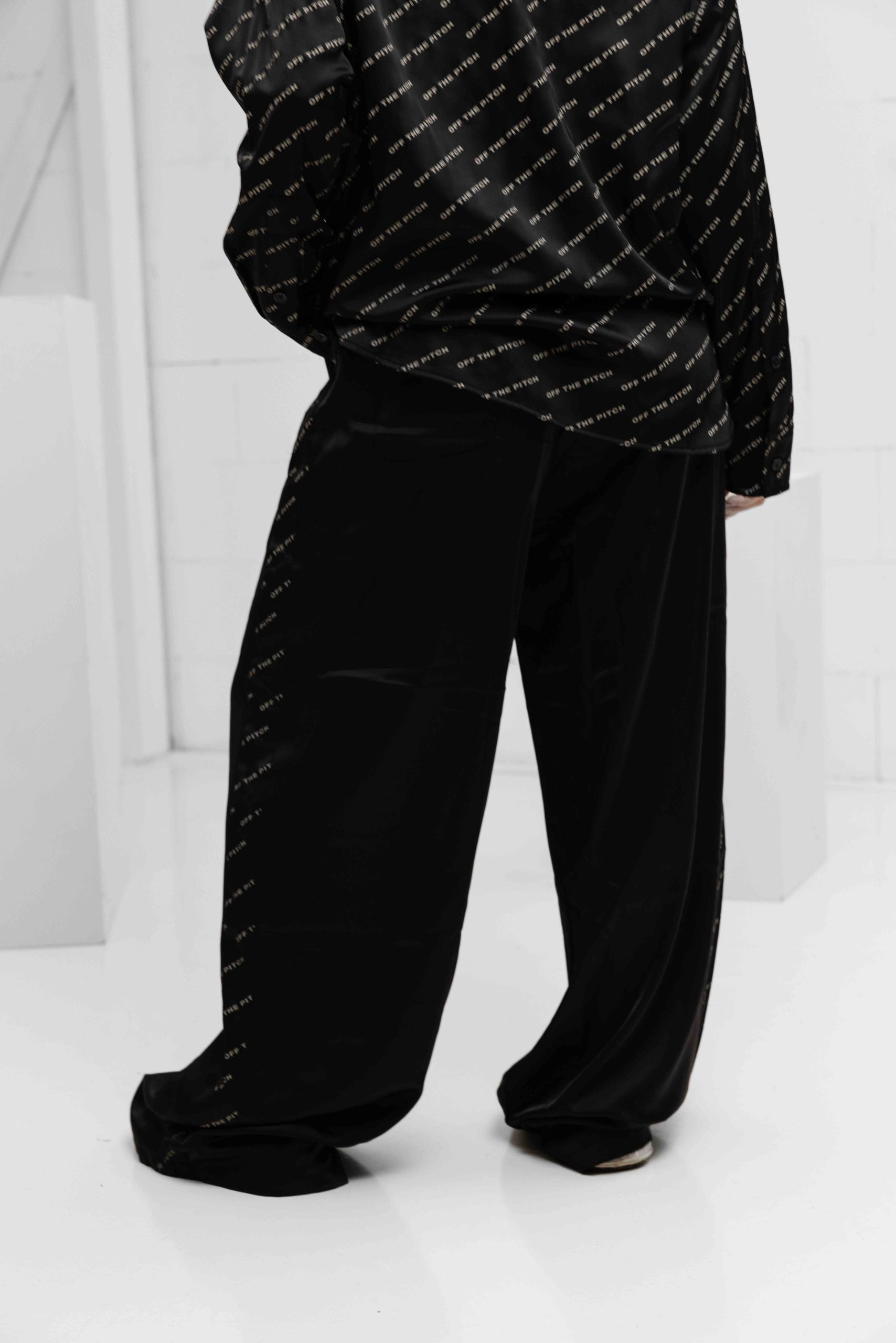 Off The Pitch Satin Paige Set Dames Zwart