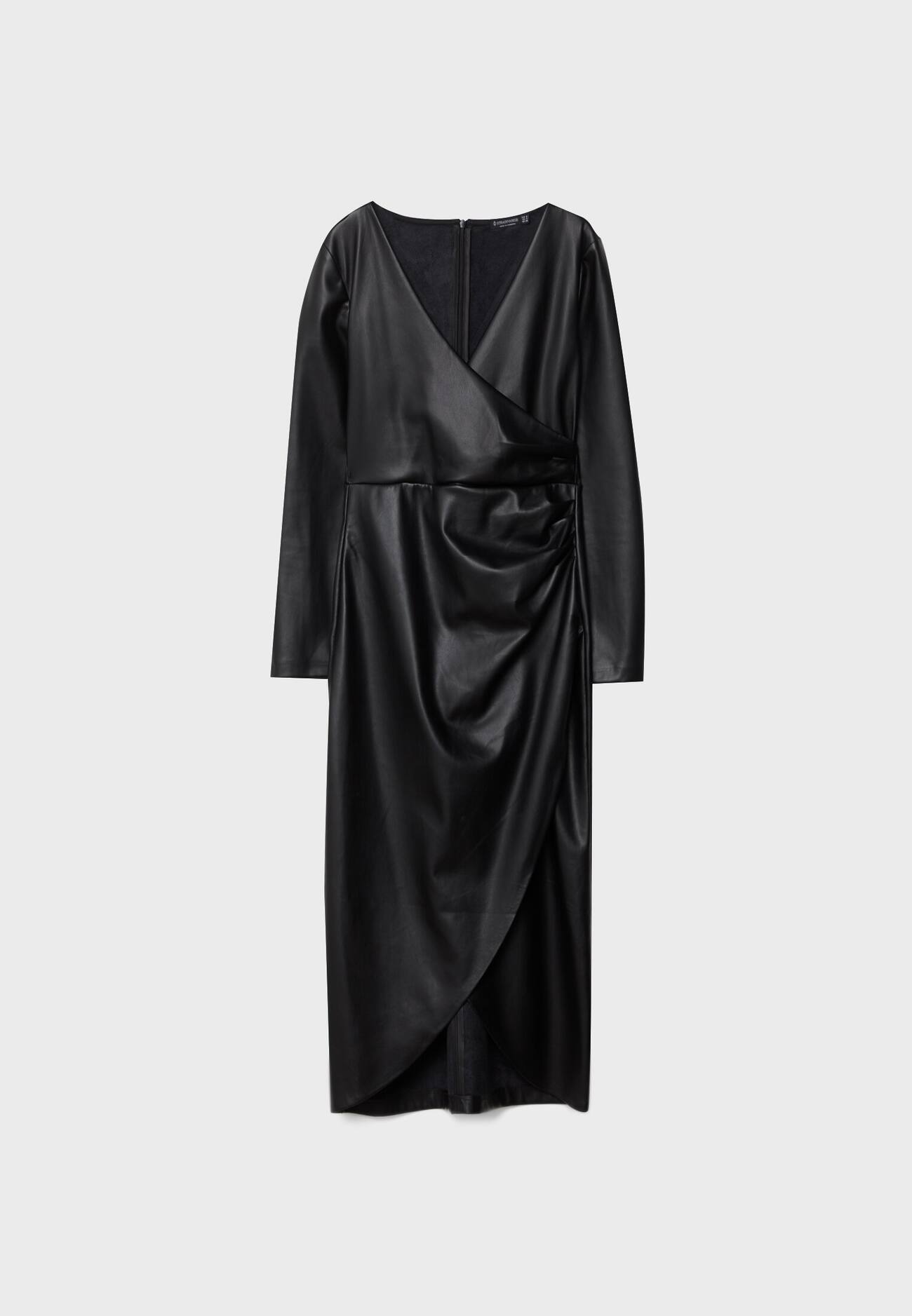 Vestido midi com efeito de couro e franzido