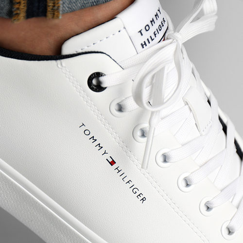 Baskets Vulcan Core Low Leather 4687 White