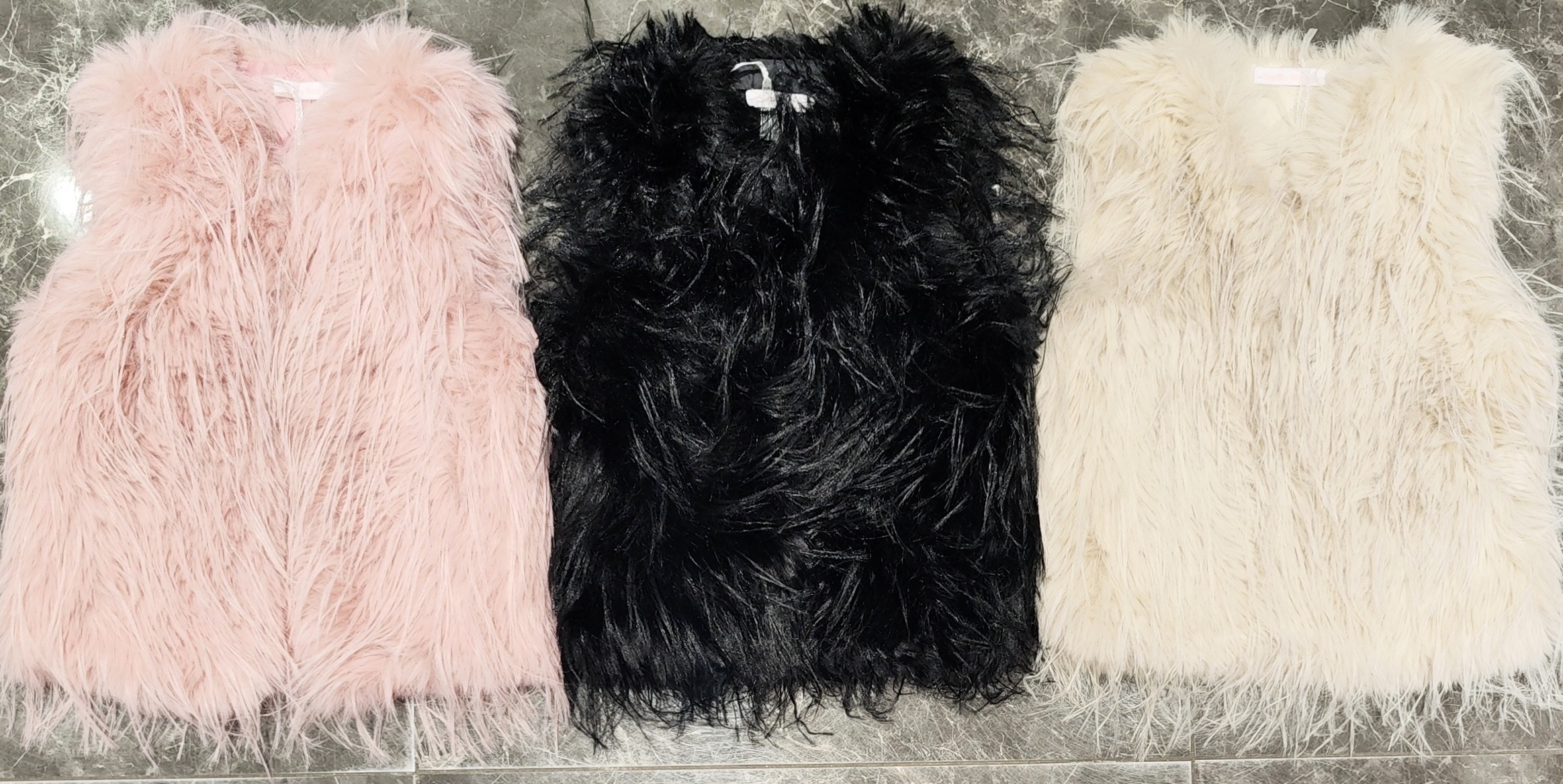 Fluffy gilet