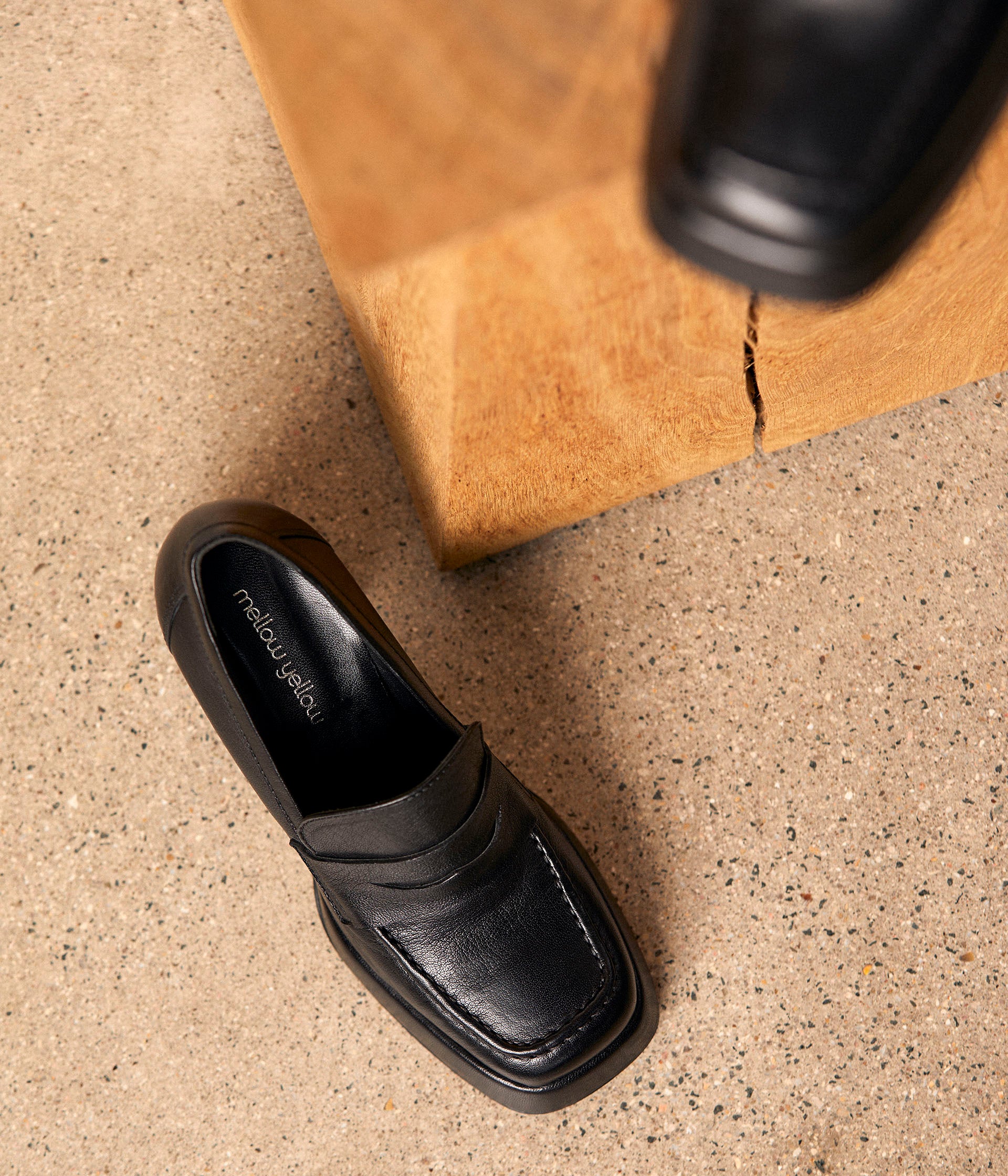 Mocassins noirs à plateforme Batia