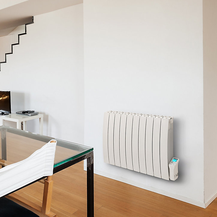 Radiateur électrique à inertie fluide Deltacalor Caldo 1500W