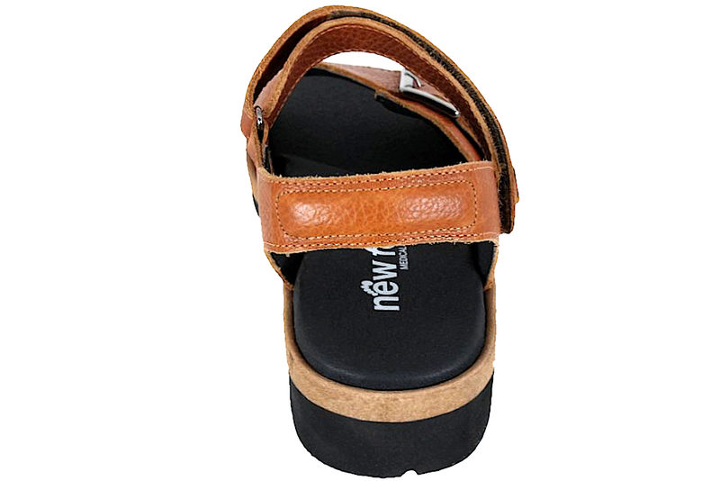 NEW FEET SANDAL I BRUNT KALVESKIND