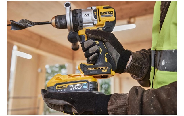 DeWalt Akku-Schlagbohrschrauber »18 V DCD1007NT-XJ Ohne Akku« Softgriff, LED
