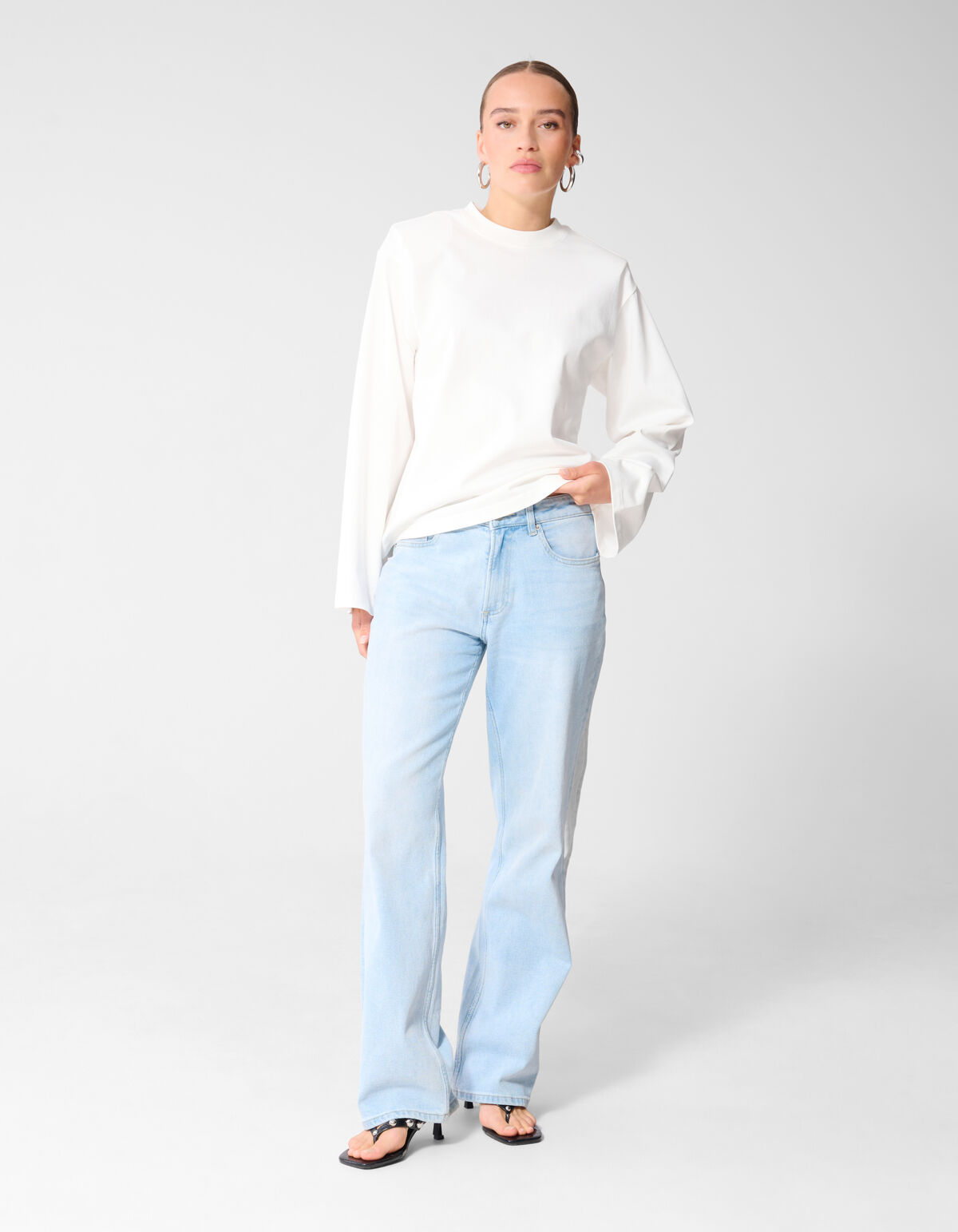 Straight Fit Jeans Bleached