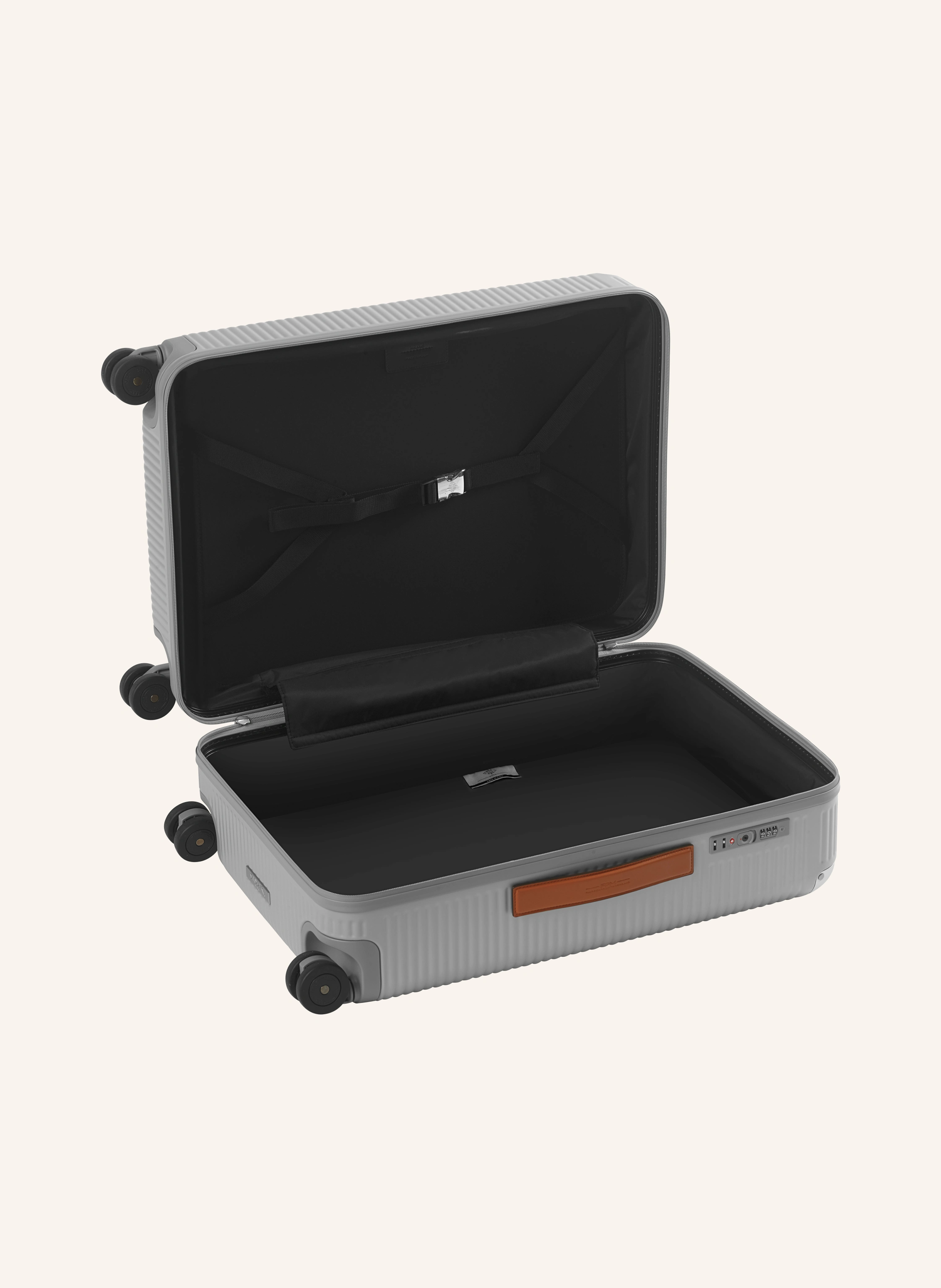 FPM Milano Trolley BANK ZIP DLX SPINNER 68