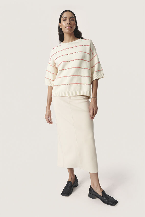 Soaked in Luxury SLRava Romy Pullover White and hot coral stripe
