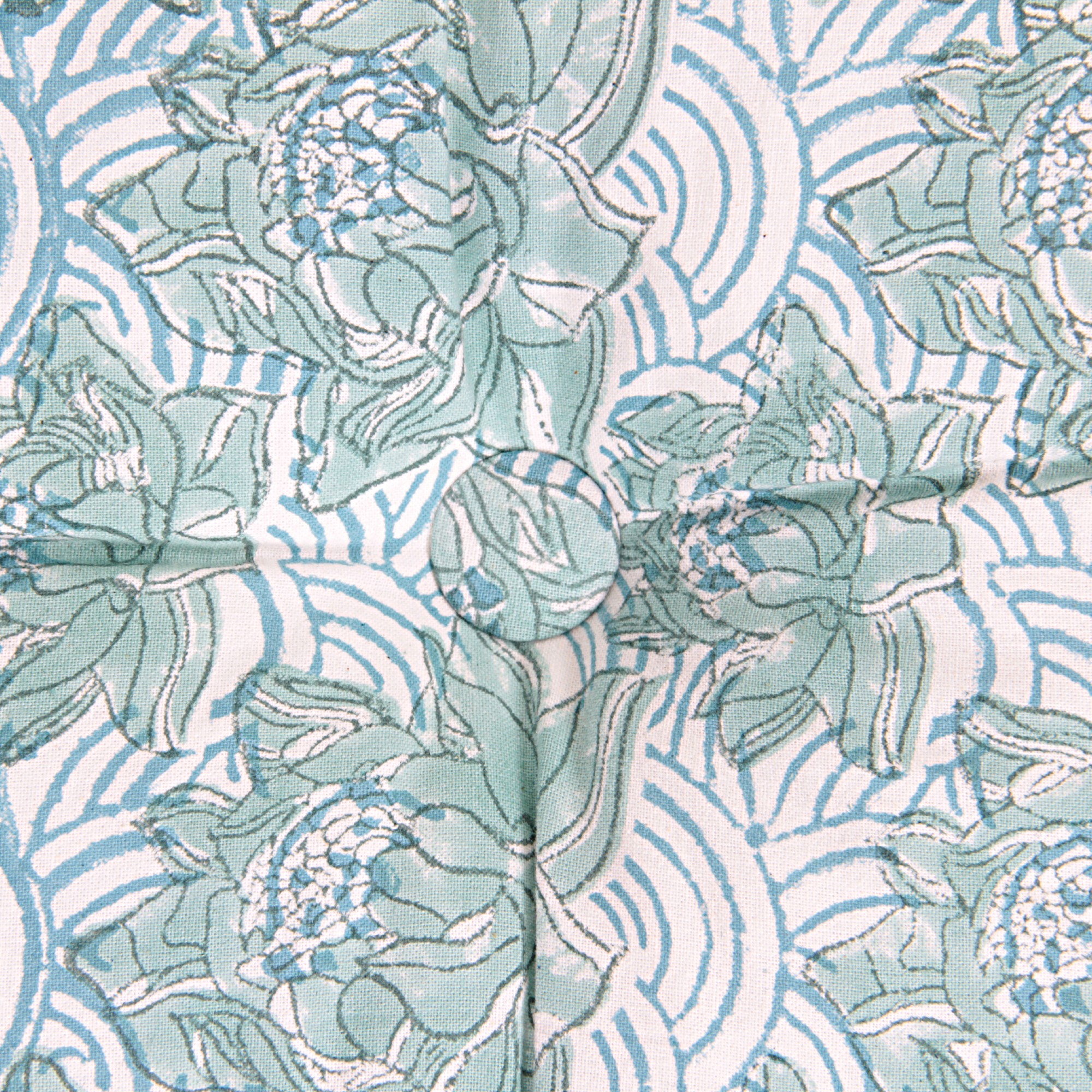 Sitzkissen 'Kamala', grün, L 50 cm, B 50 cm, H 8 cm von fischer's lagerhaus