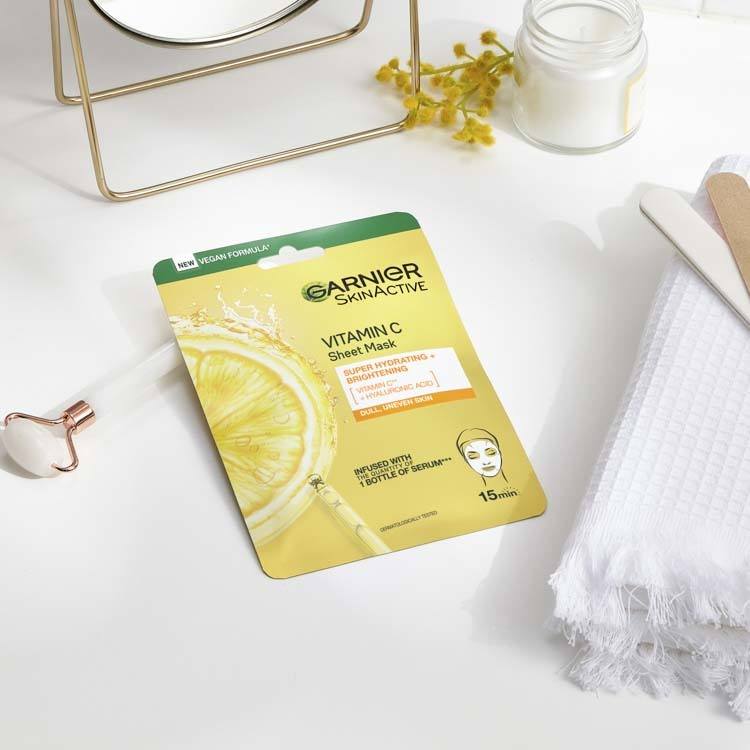 Garnier SkinActive Vitamin C Sheet Mask 28g