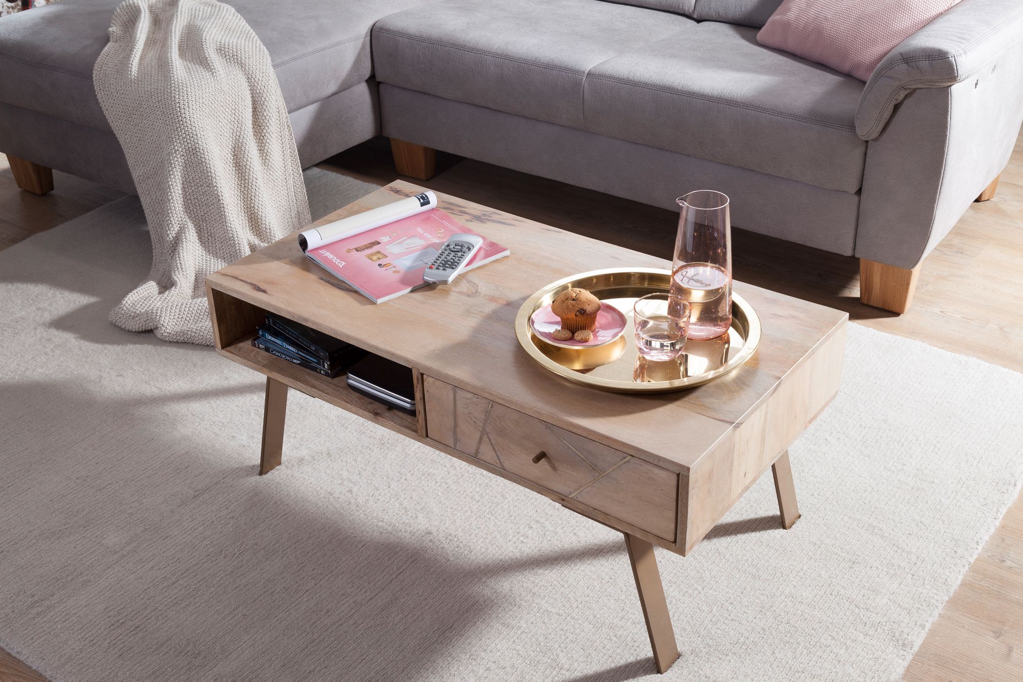 FineBuy Couchtisch SIKAR Wohnzimmertisch Holz massiv Sofatisch Tisch Wohnzimmer