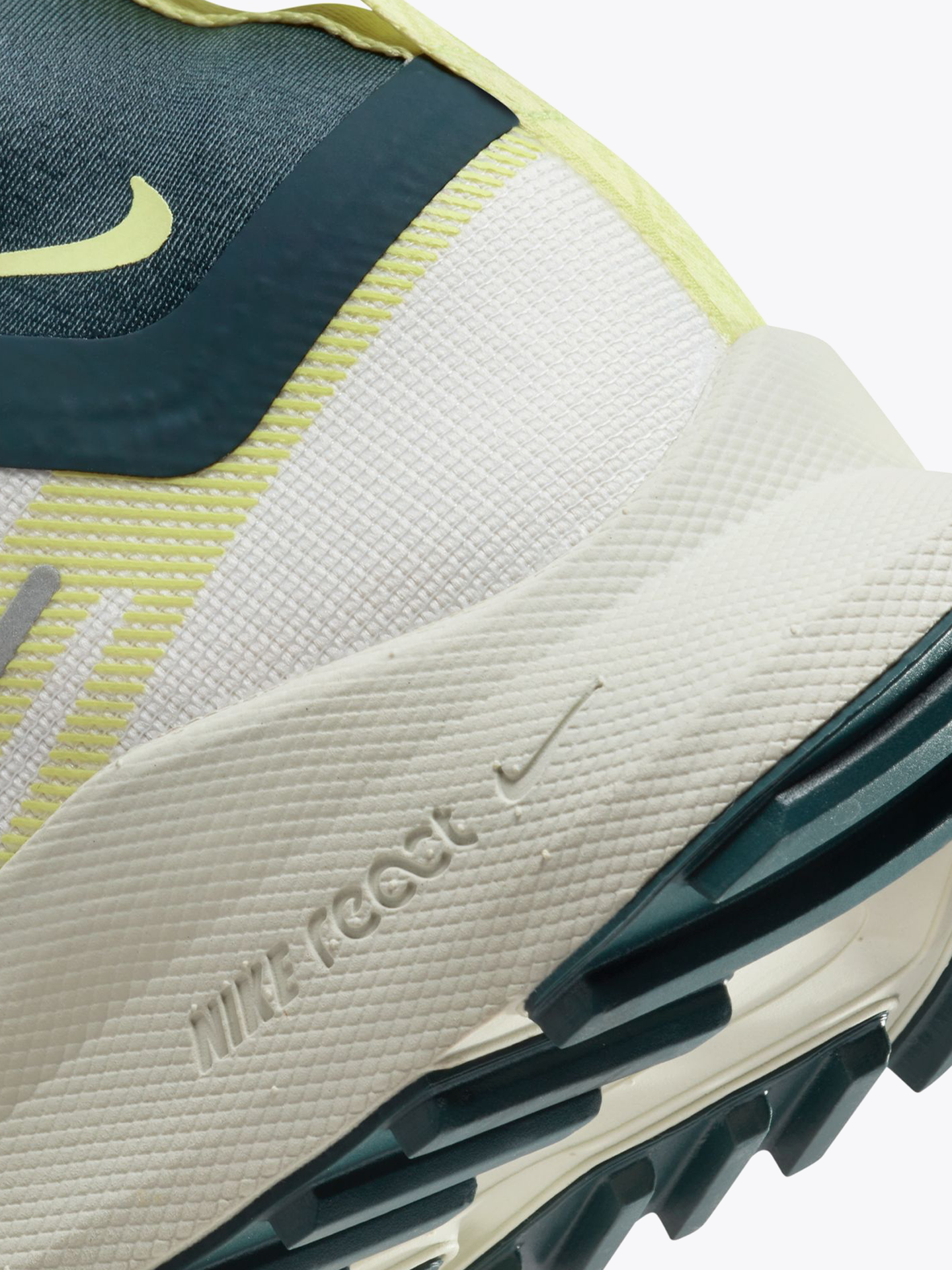 React Pegasus Trail 4 GTX